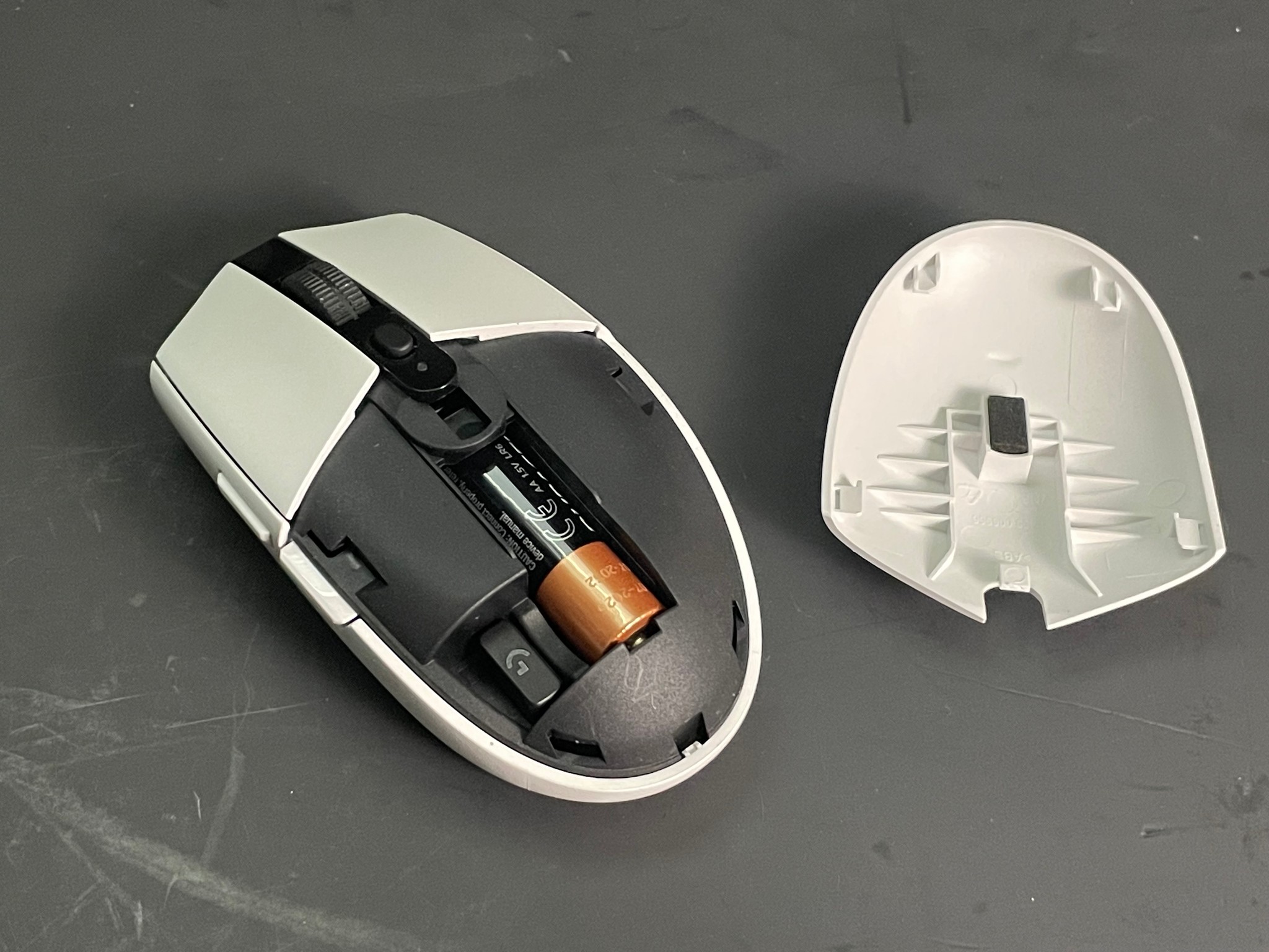 Logitech G305 LIGHTSPEED Wireless Gaming Mouse, Hero 12K Sensor - White | Free Shipping
