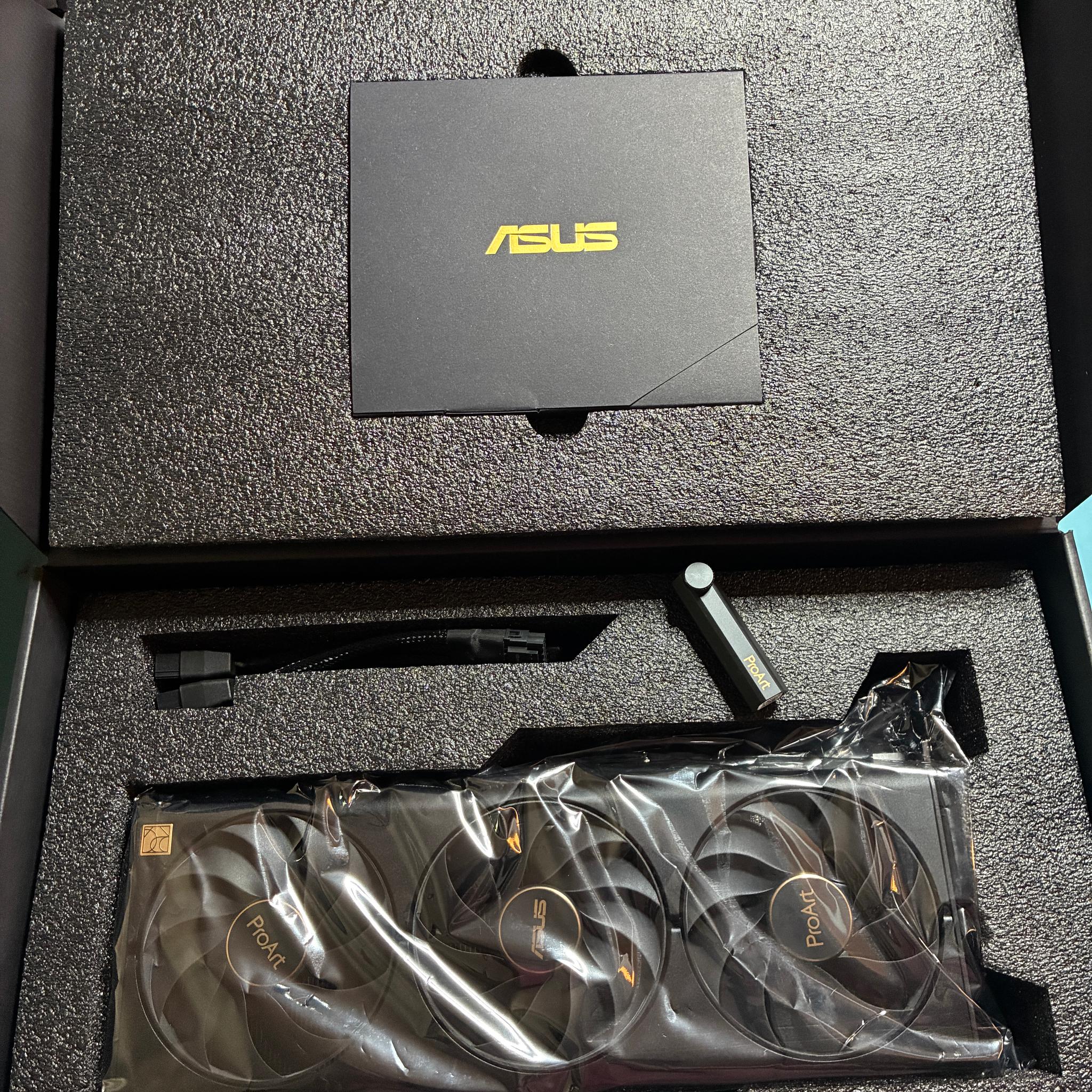 ASUS ProArt GeForce RTX 4080 SUPER 16G - PROART-RTX4080S-O16G (GPU)