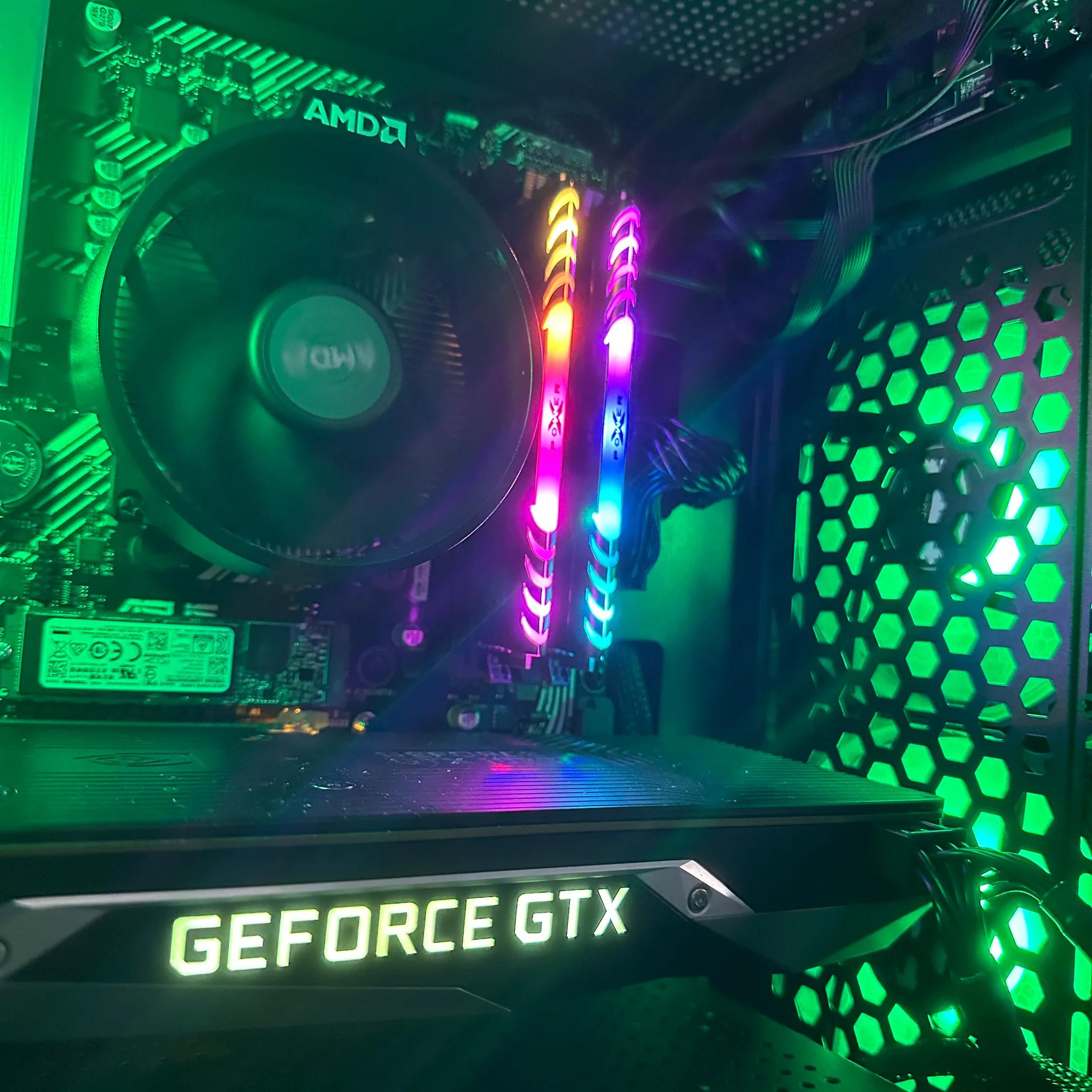 GTX 1070 8gb + Ryzen 2600 Custom Gaming PC. Easy to upgrade!!