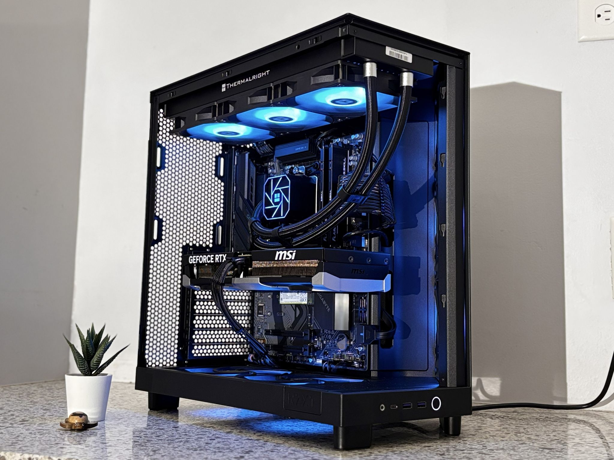 🖤⚡️ RTX 5070 | Ryzen 5 7600X3D | 32GB DDR5 | 1TB NVMe | Wifi |