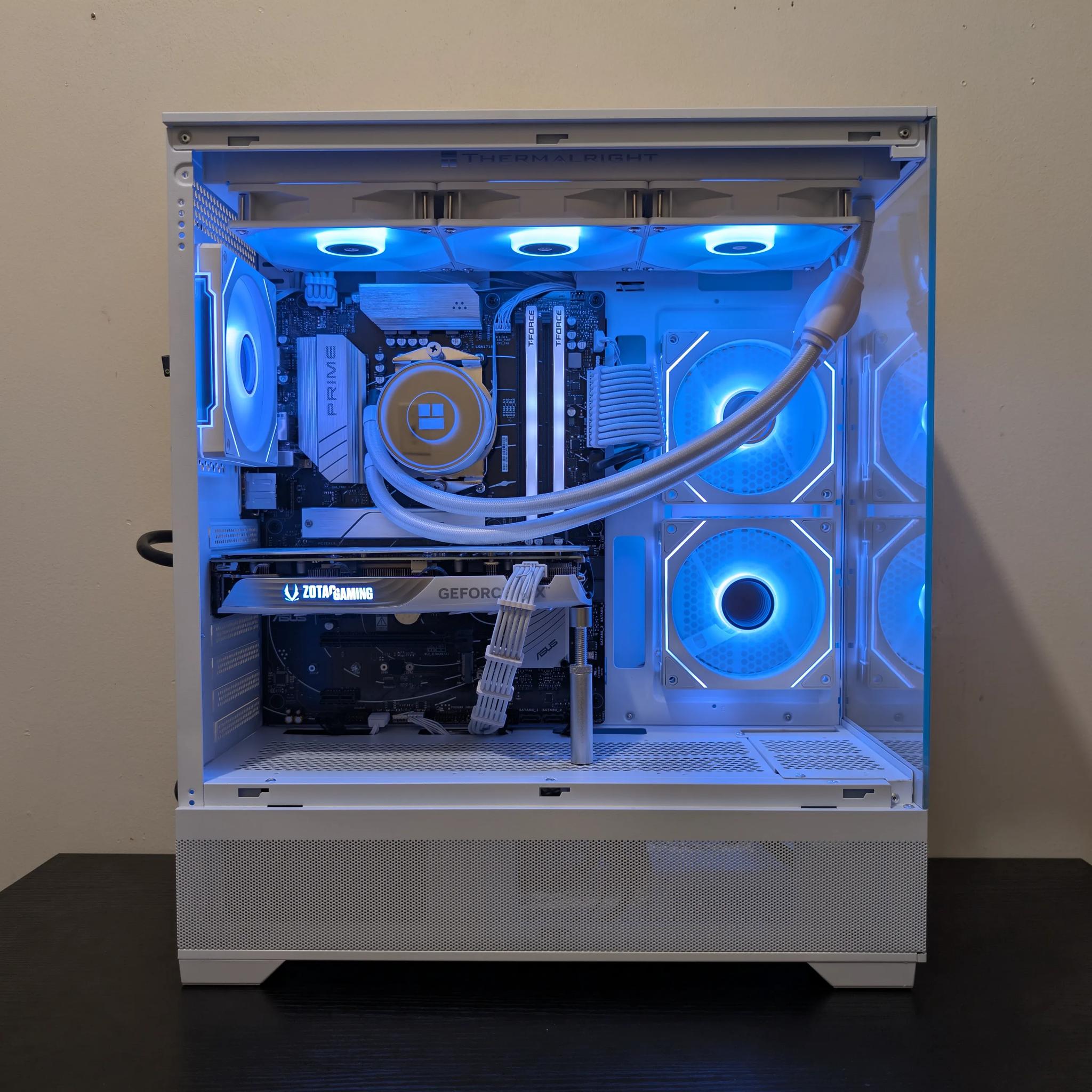 🦢4K Gaming Beast | RTX 4070 Super | Ryzen 7 7700 | 1TB SSD | 32GB RAM | WiFi 6 & Bluetooth🦢
