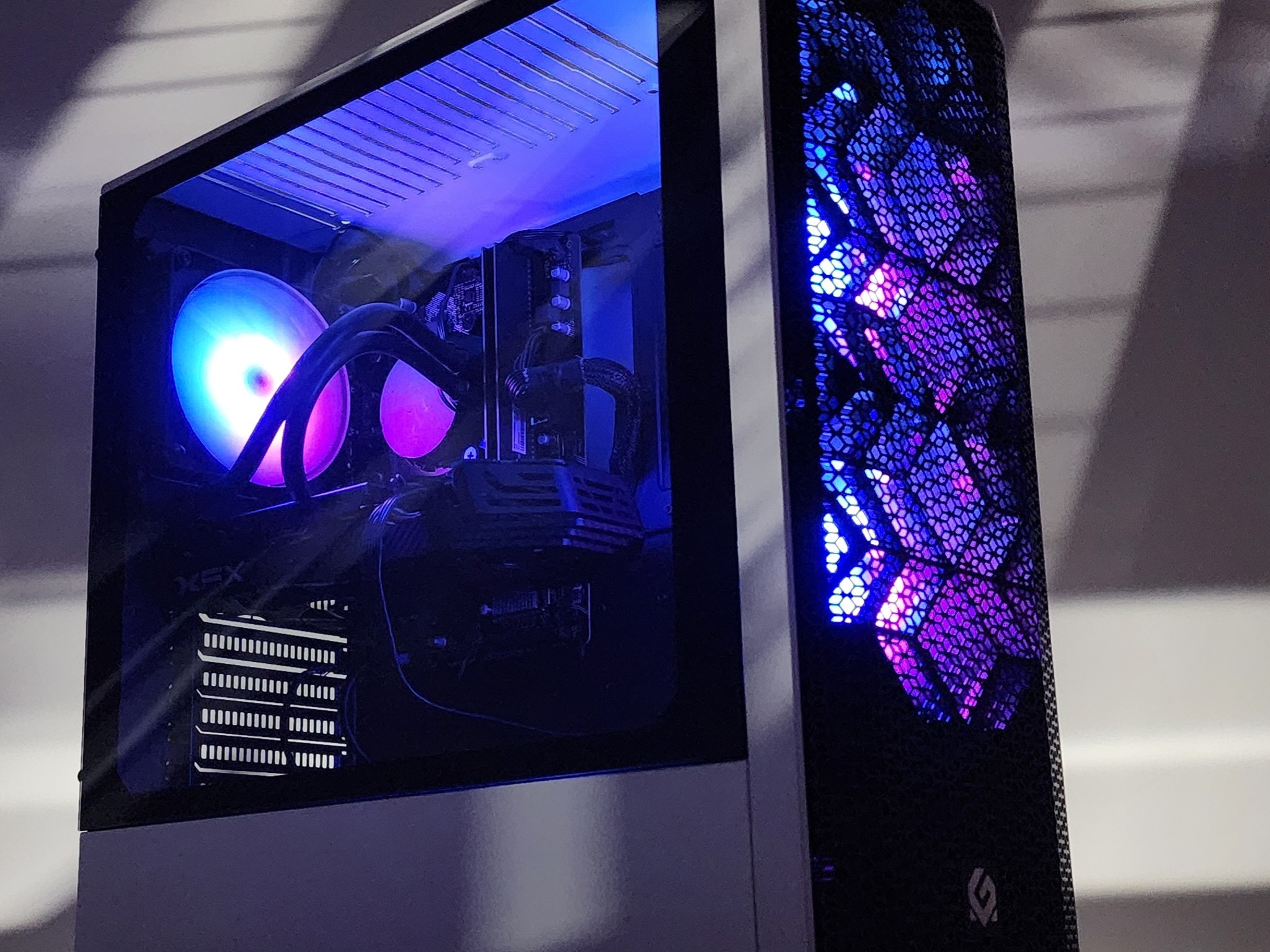 Gaming PC i7-10700 16GB RAM 500GB SSD RX 580 8GB Windows 11 Computer