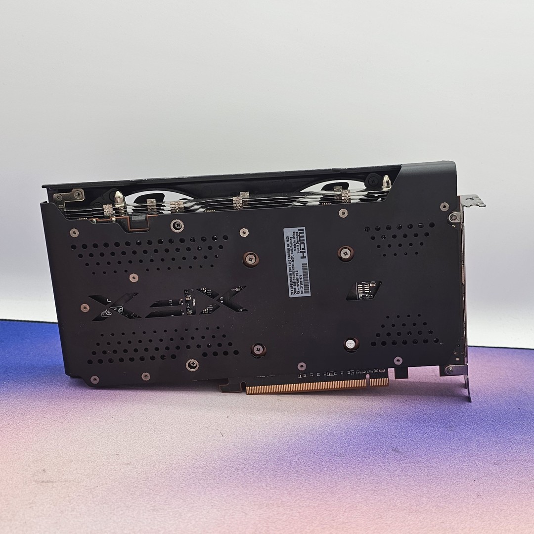 XFX RX 7600 Speedster SWFT 210 | Jawa