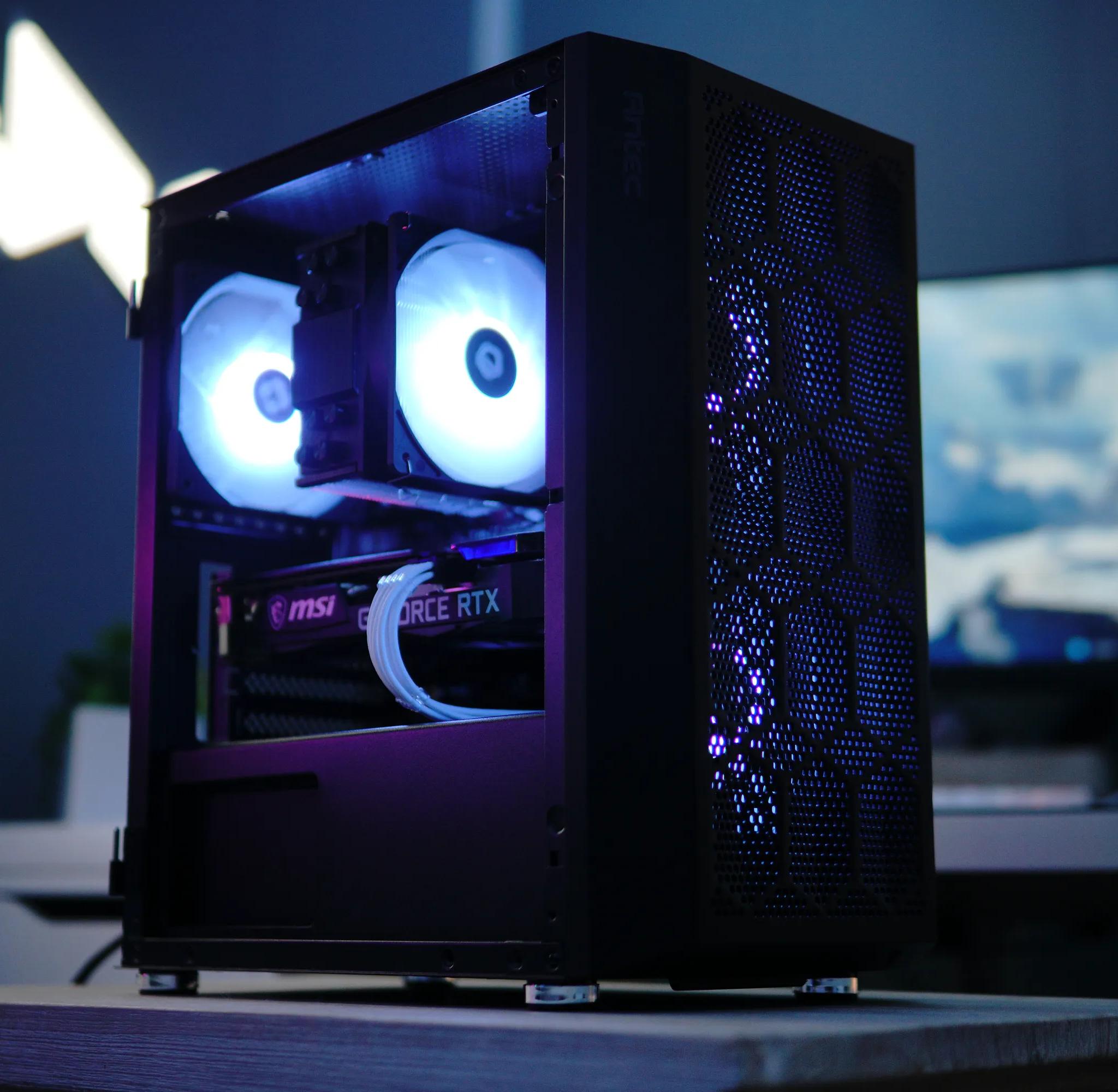 Tux: Ryzen 5 3600, Rtx 3060ti Gaming PC