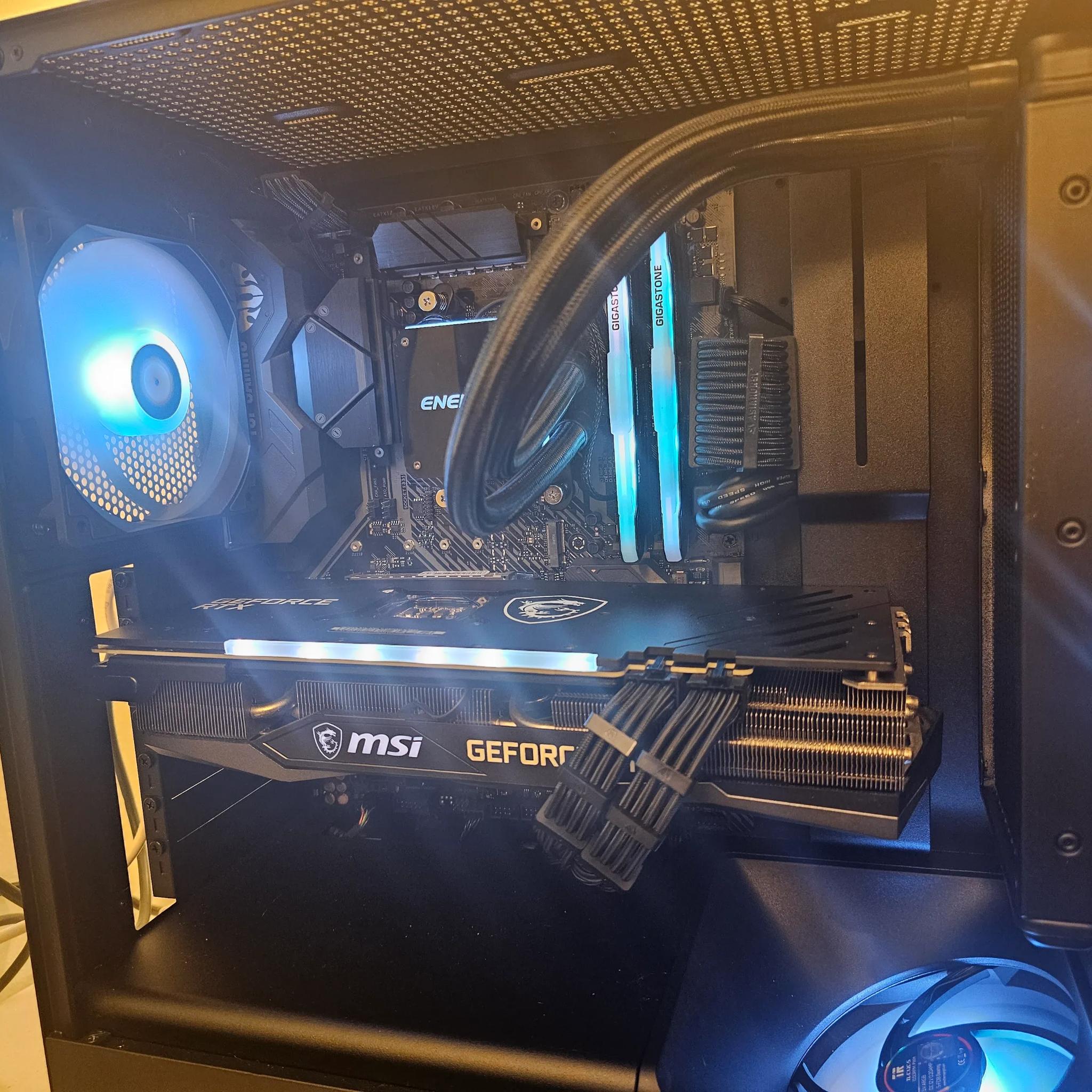 Gaming PC Ryzen 5 5600x RTX 3060 Ti