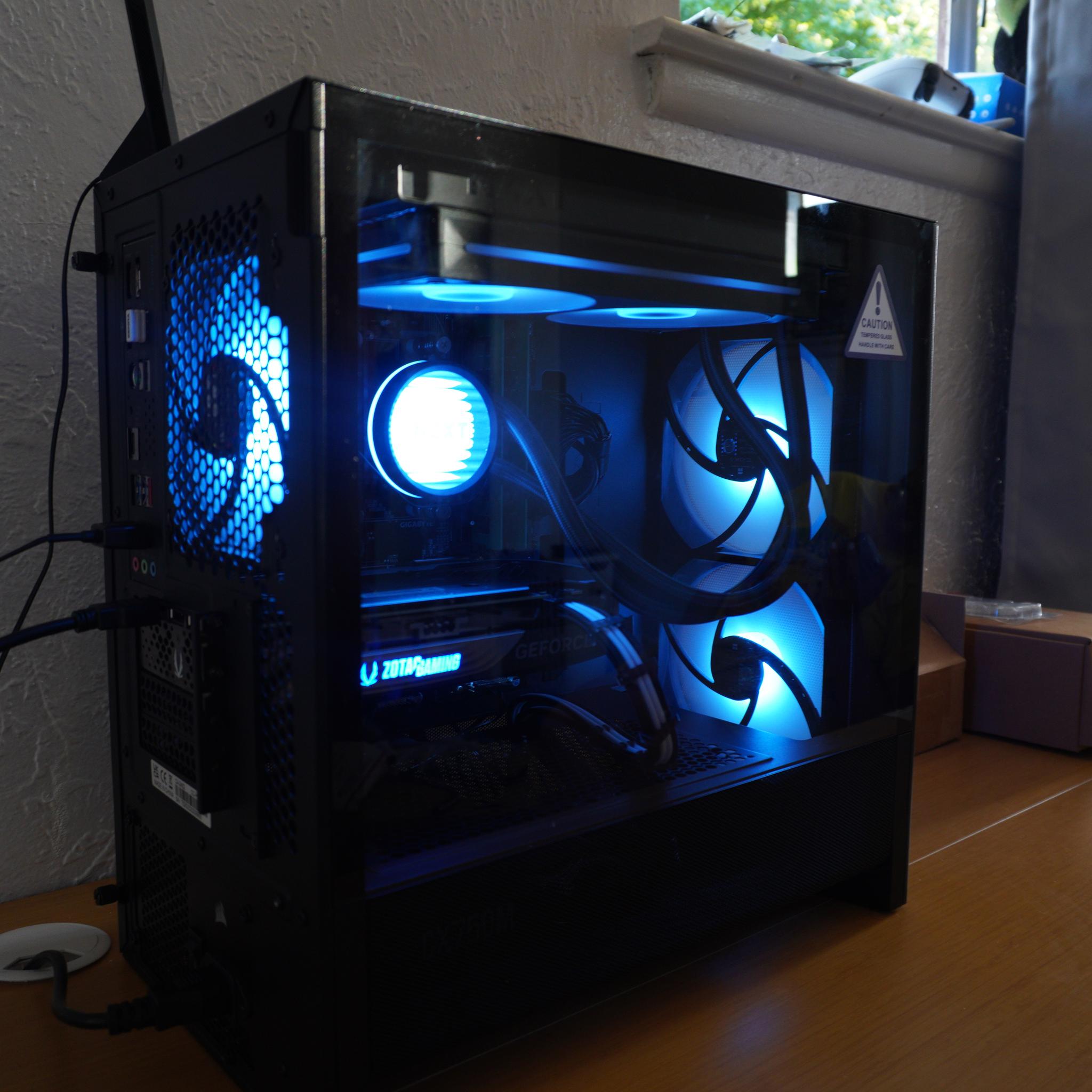 CLEAN NZXT STEALTH GAMING PC