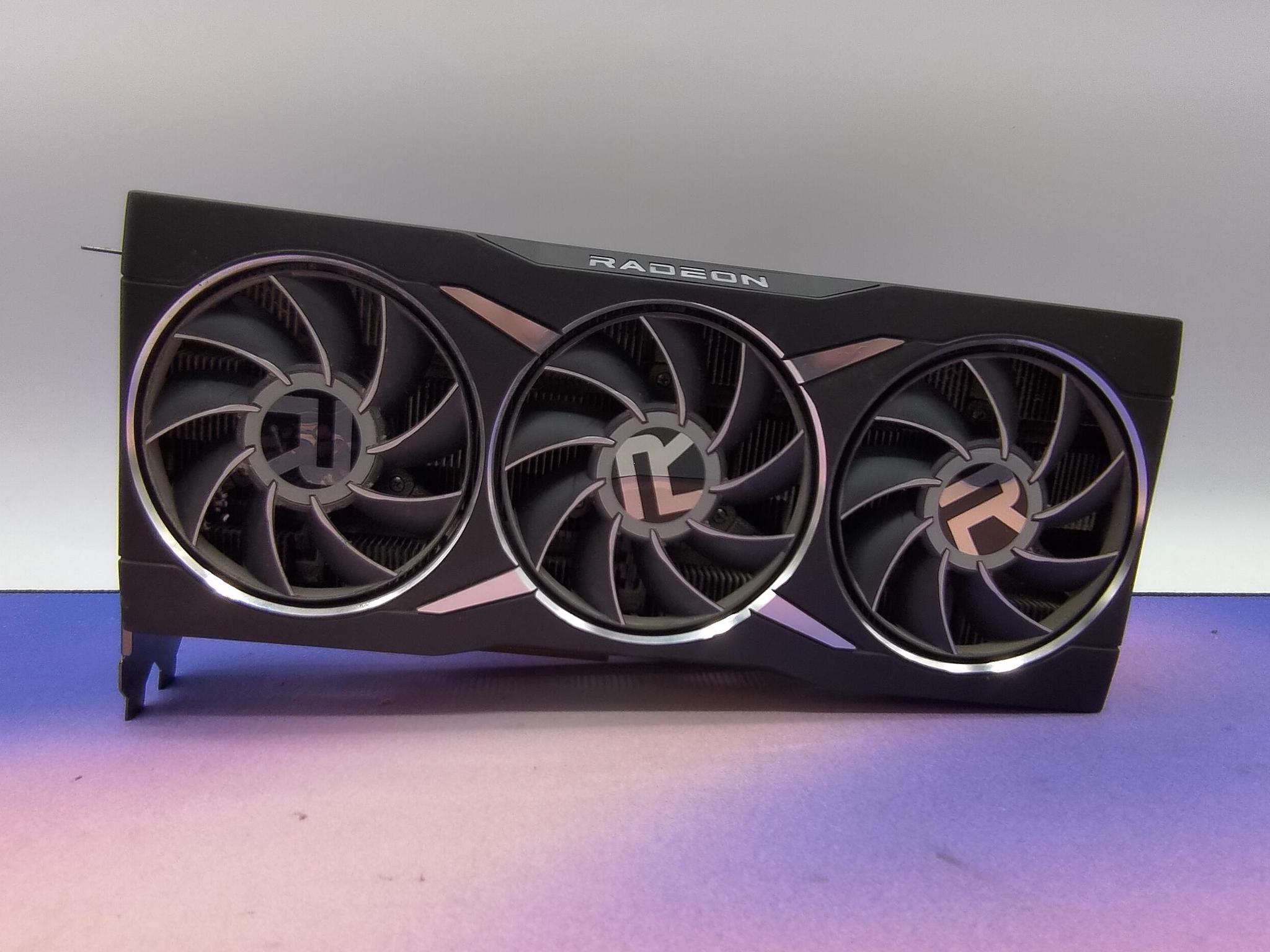 AMD RX 6800XT Midnight Black