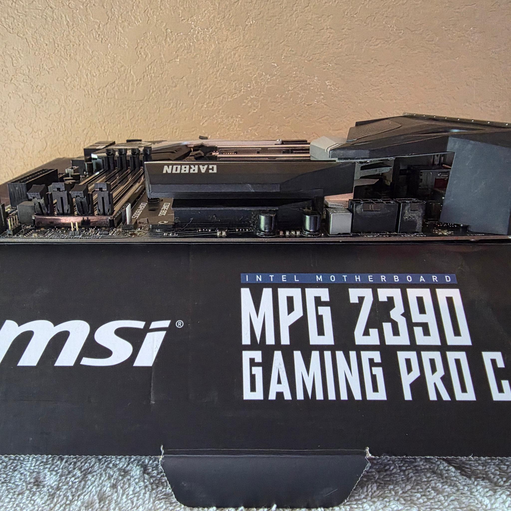 MPG Z390 GAMING PRO CARBON