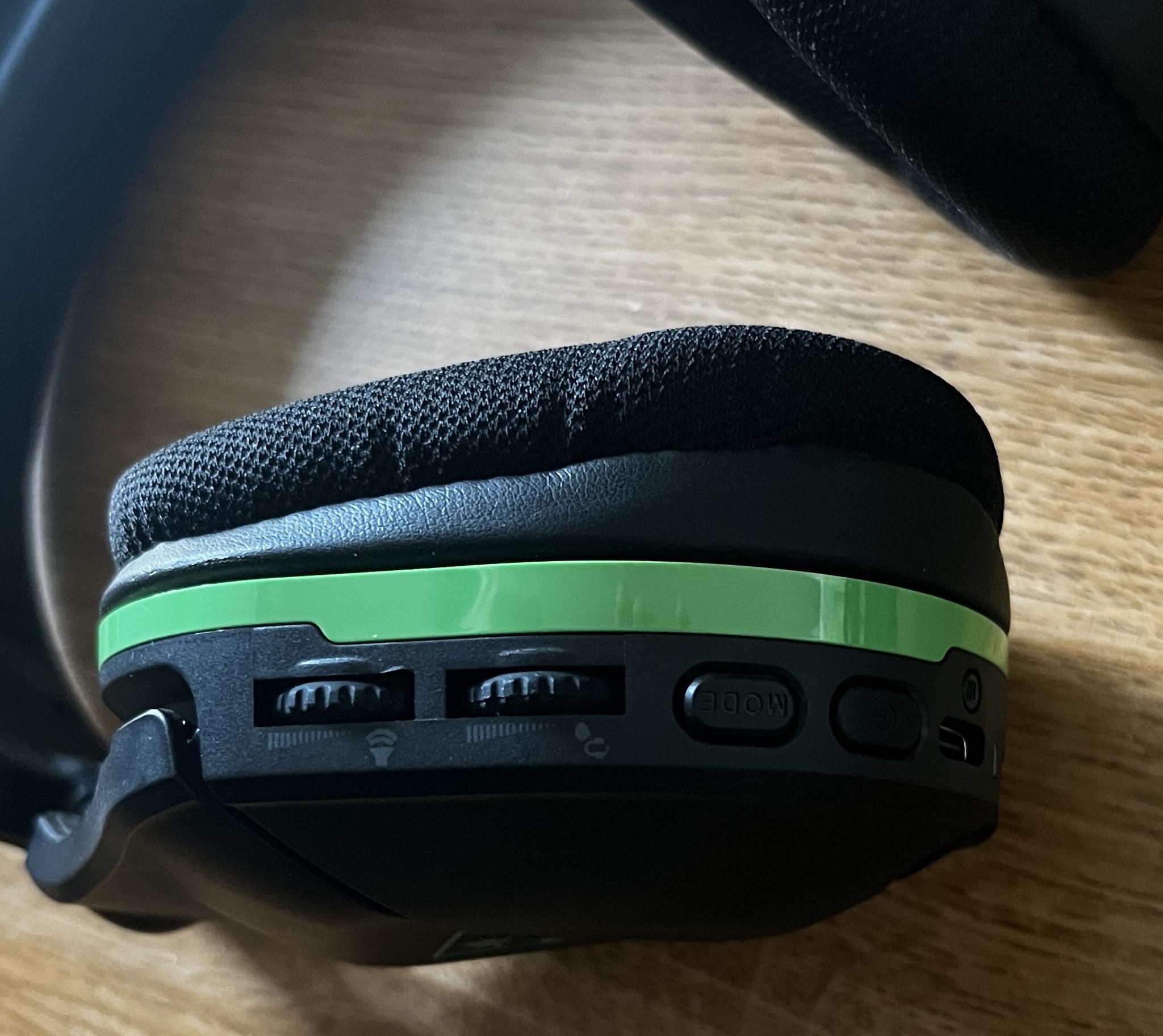 Turtle Beach Stealth 600 (S600) Gen2 x wireless Headset for Xbox Consoles