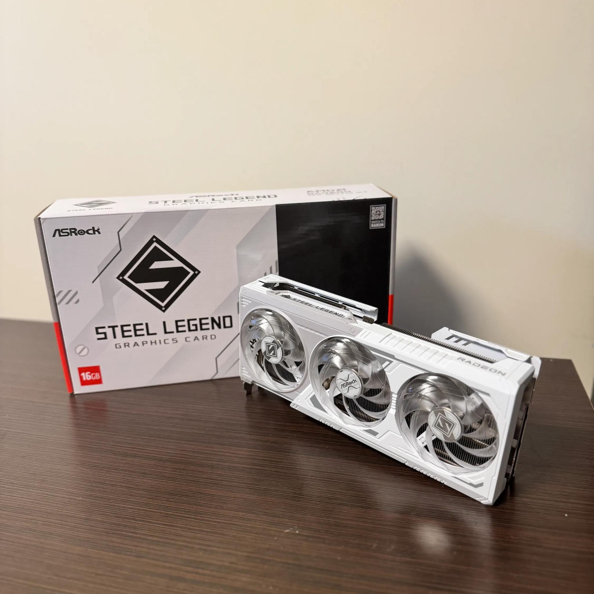 ASRock Steel Legend White Radeon RX 9070 XT 16GB