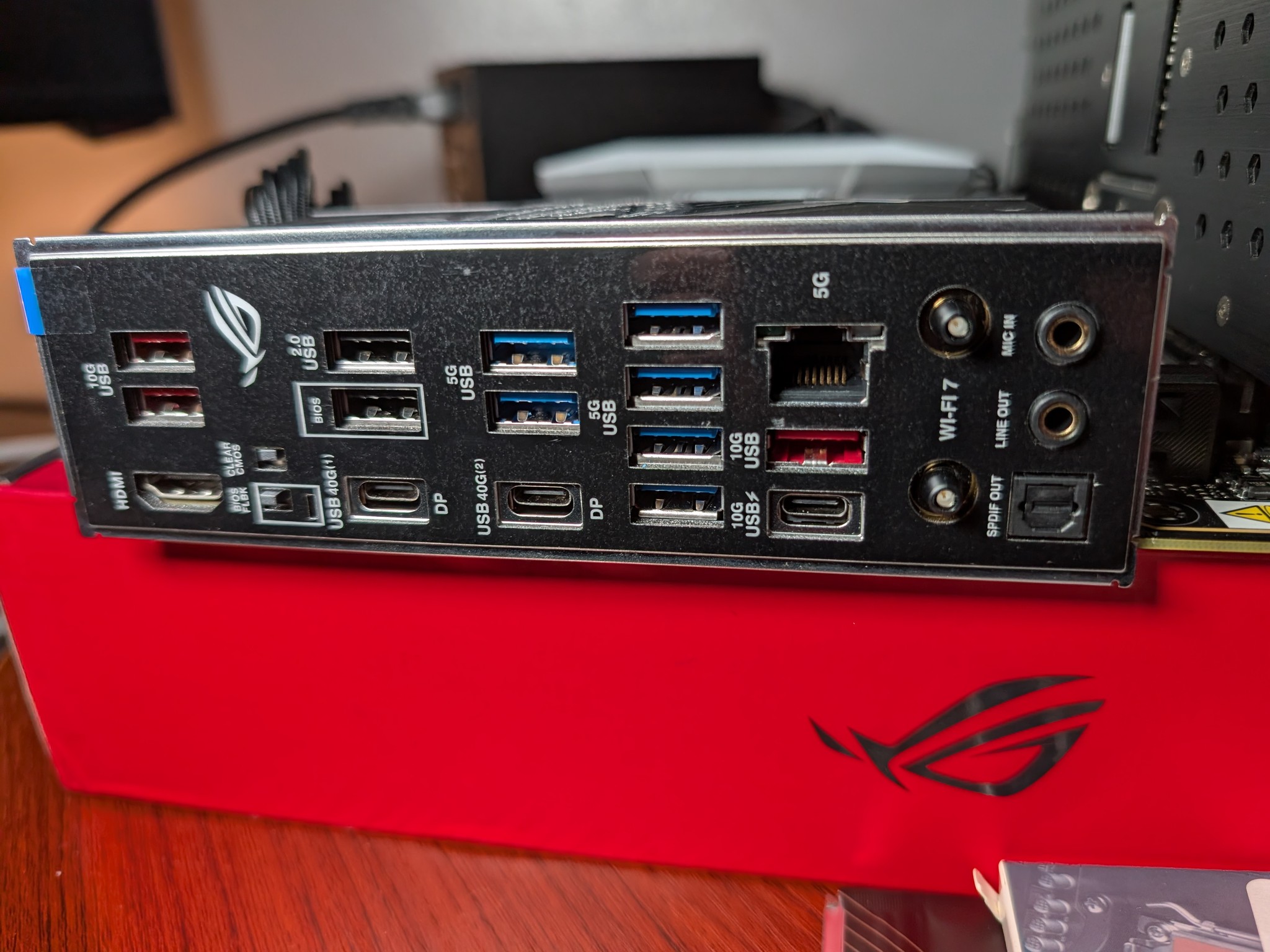 Asus ROG STRIX X870E-H GAMING WIFI7 ATX AM5 Motherboard