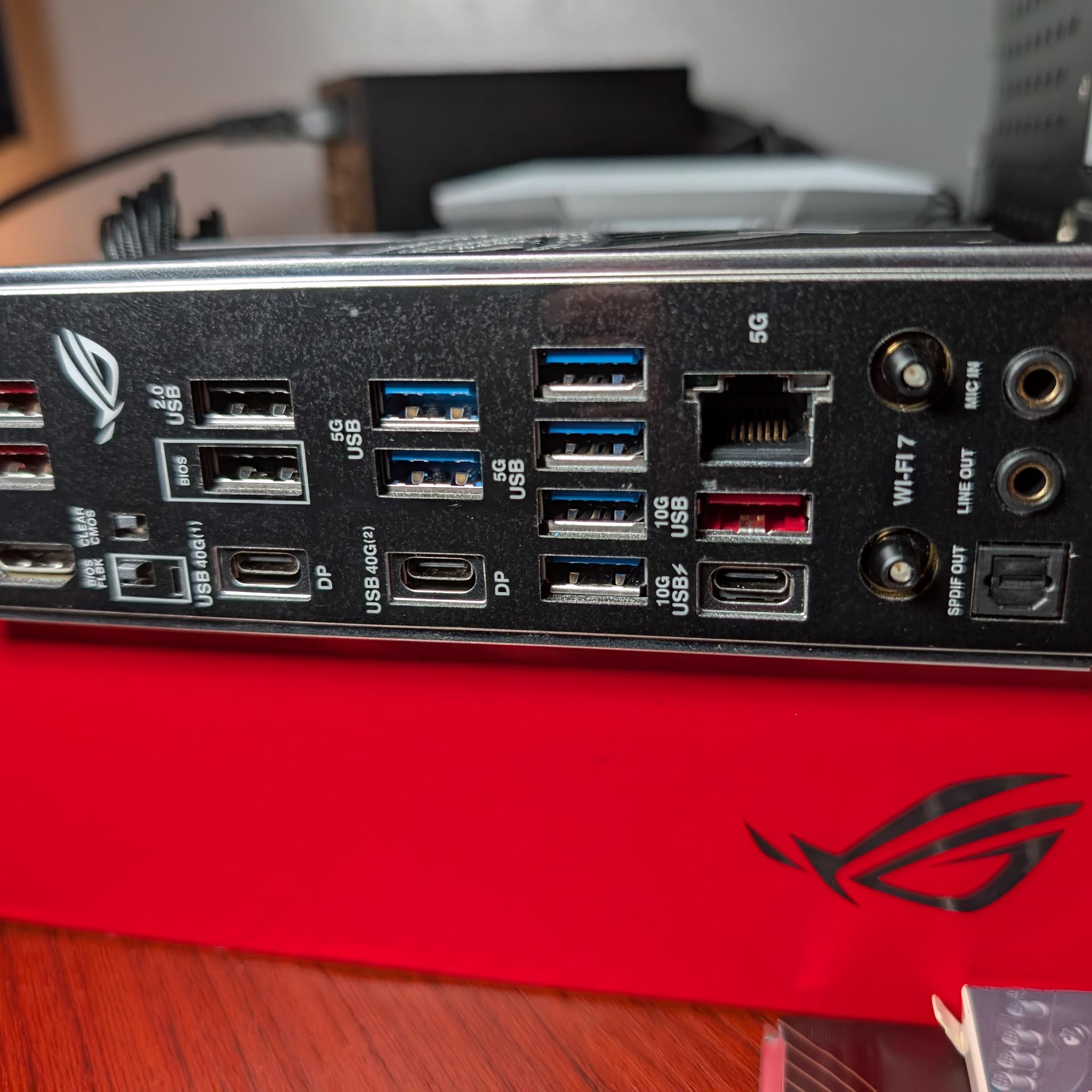 Asus ROG STRIX X870E-H GAMING WIFI7 ATX AM5 Motherboard