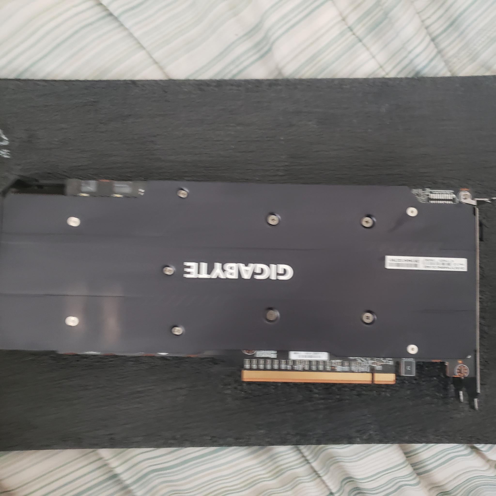 GIGABYTE Radeon RX 5700 XT GAMING OC 8G Graphics Card