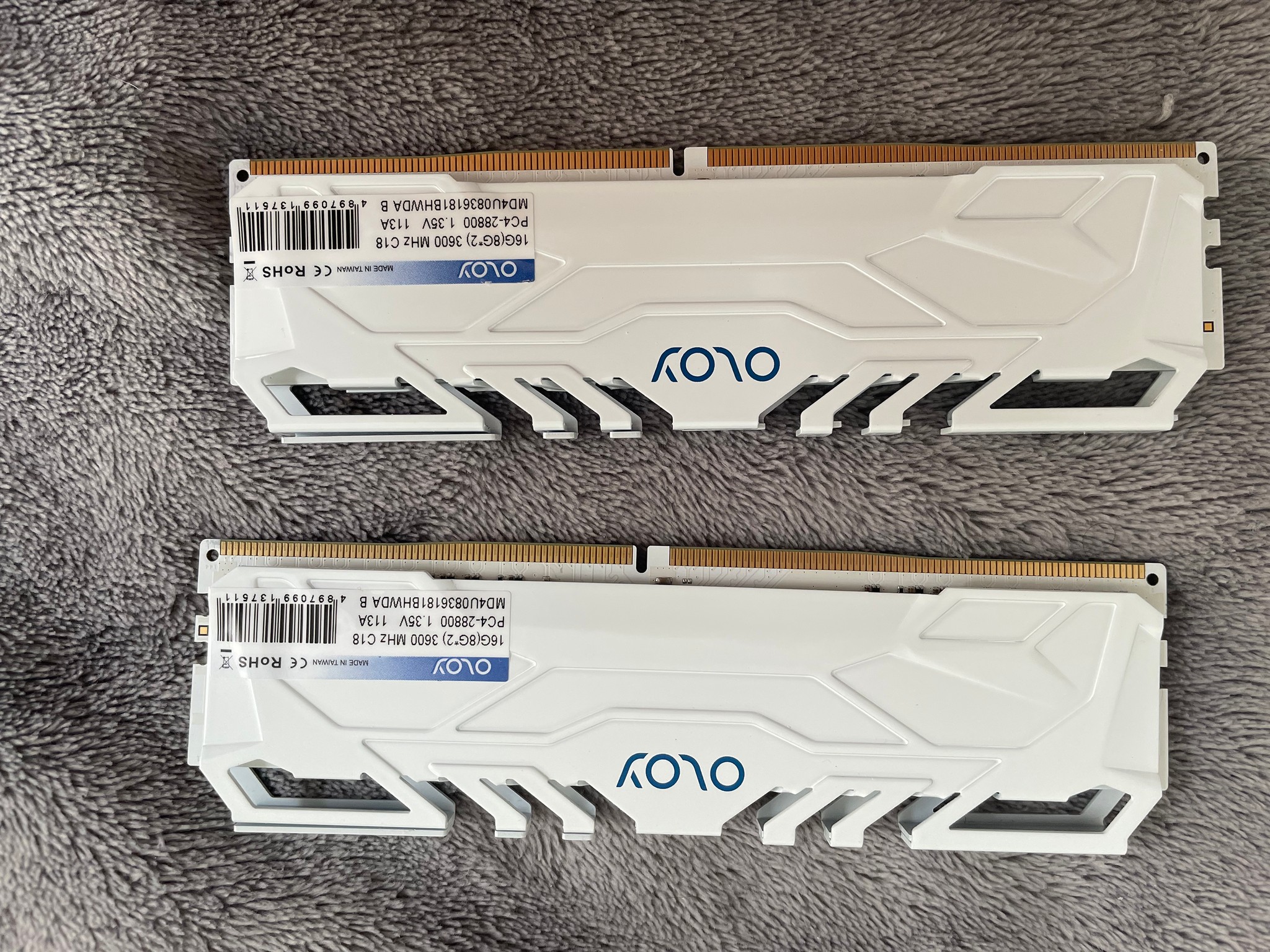 OLOY 2x8G 3600MHz CL18