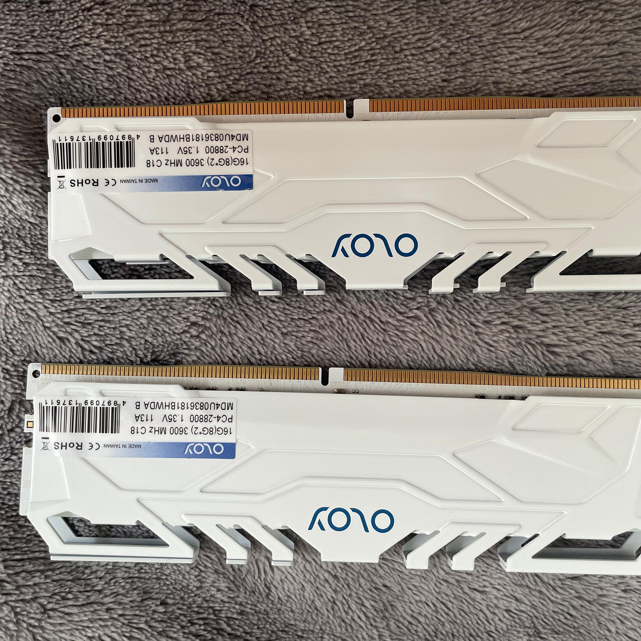 OLOY 2x8G 3600MHz CL18
