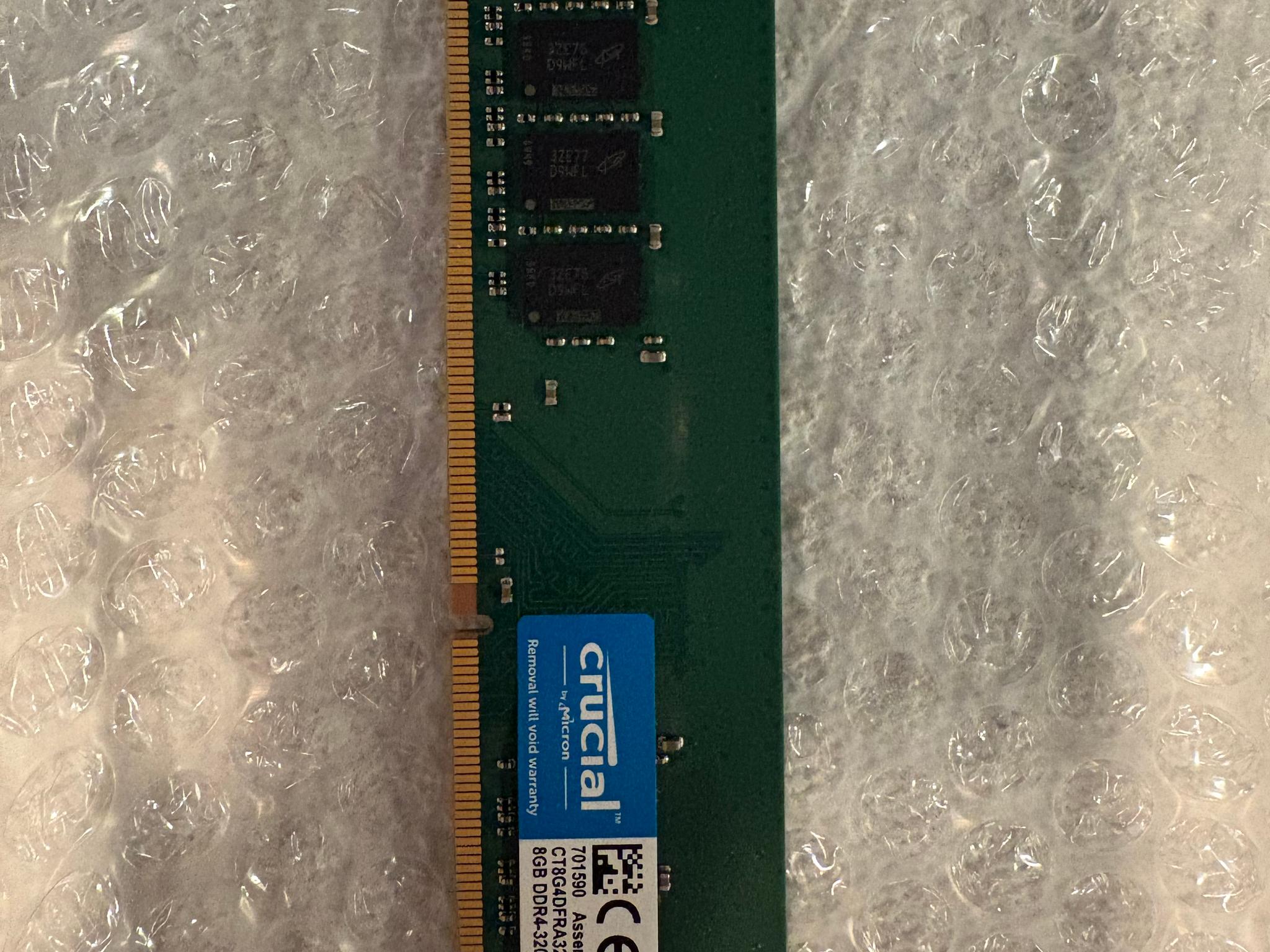 Crucal DDR4 RAM: 1x8GB UDIMM 3200 MT/s CL22