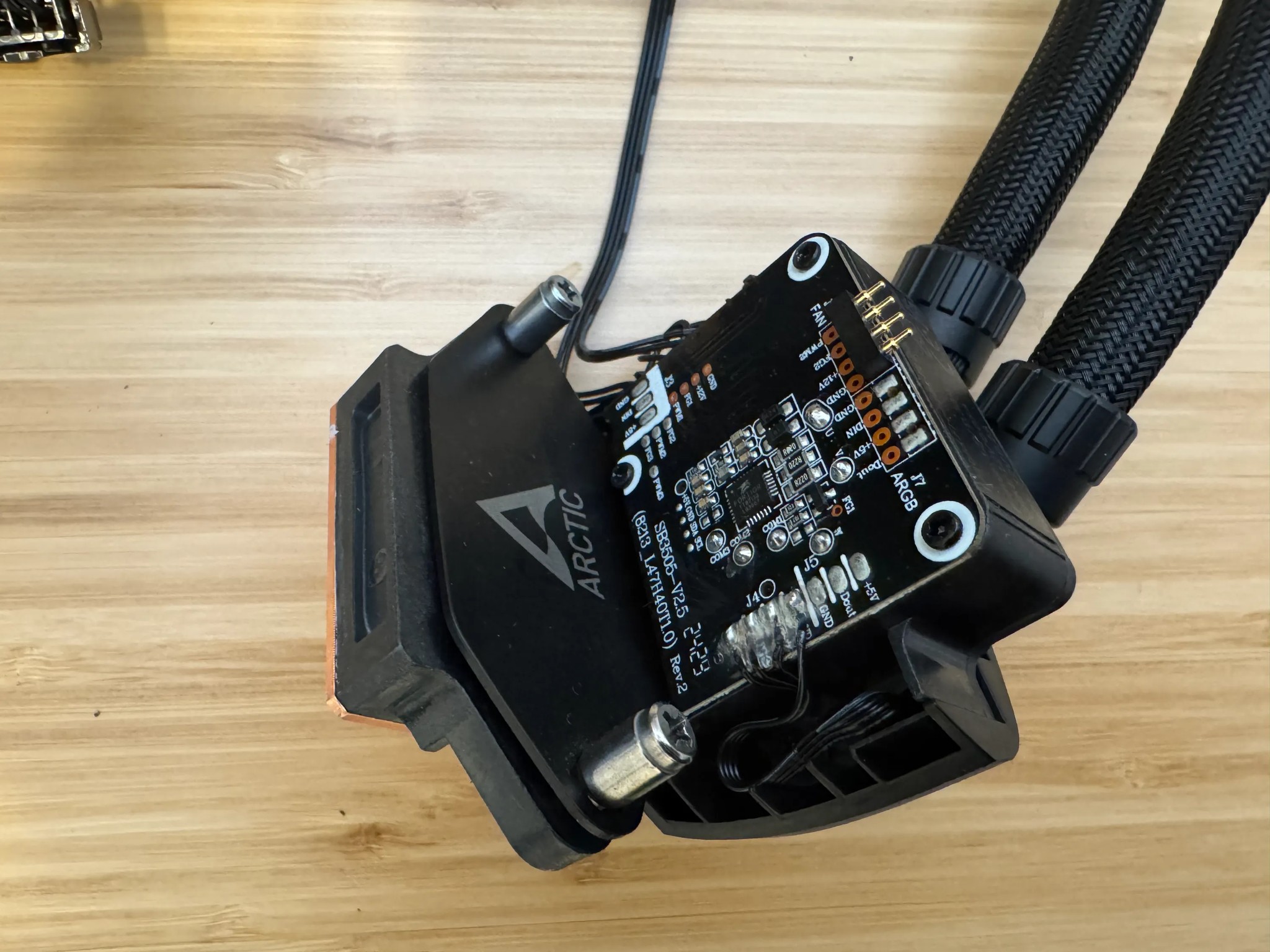 ARCTIC Liquid Freezer III 240 - CPU AIO