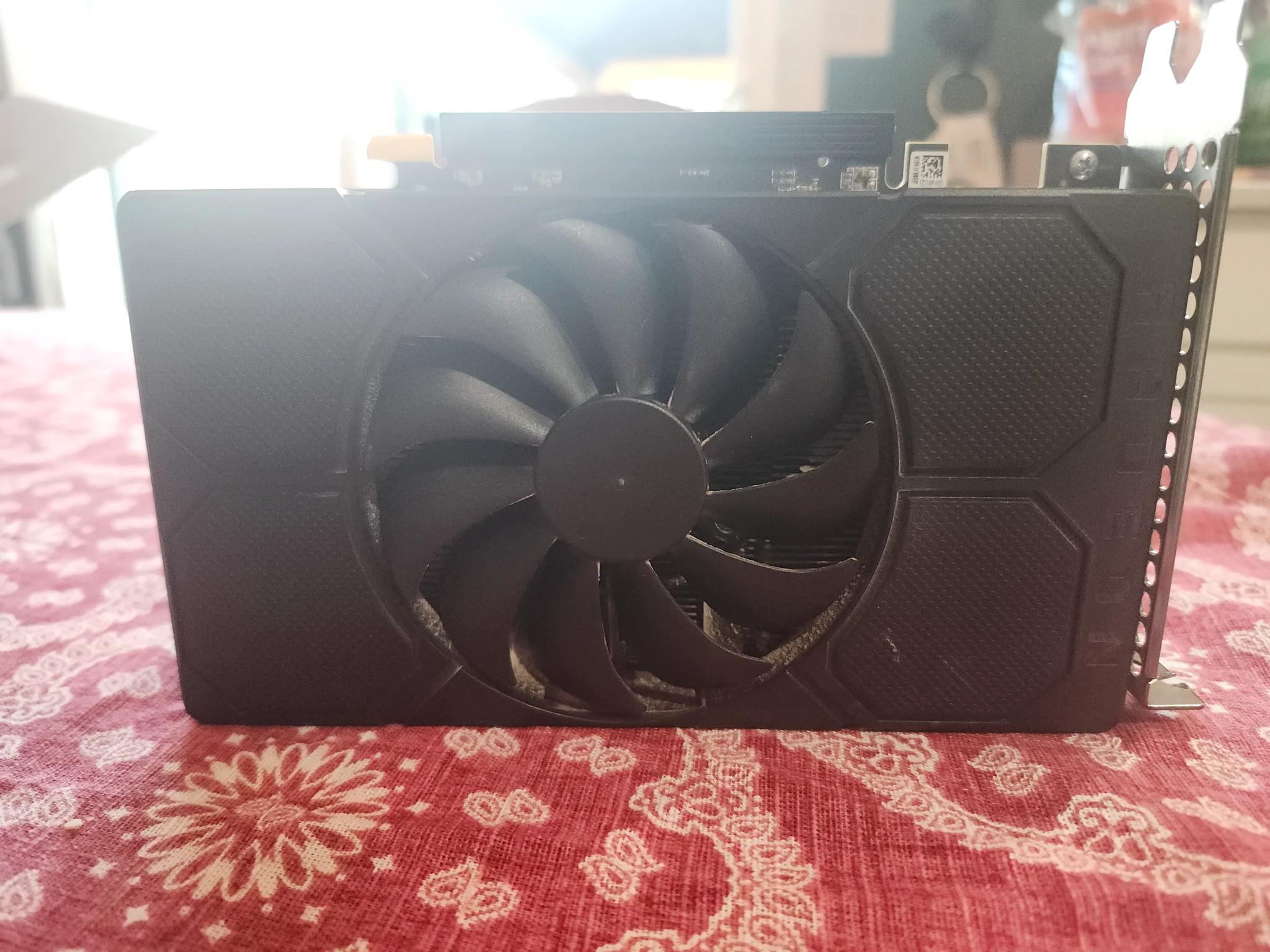 AMD Radeon RX 5500 4GB
