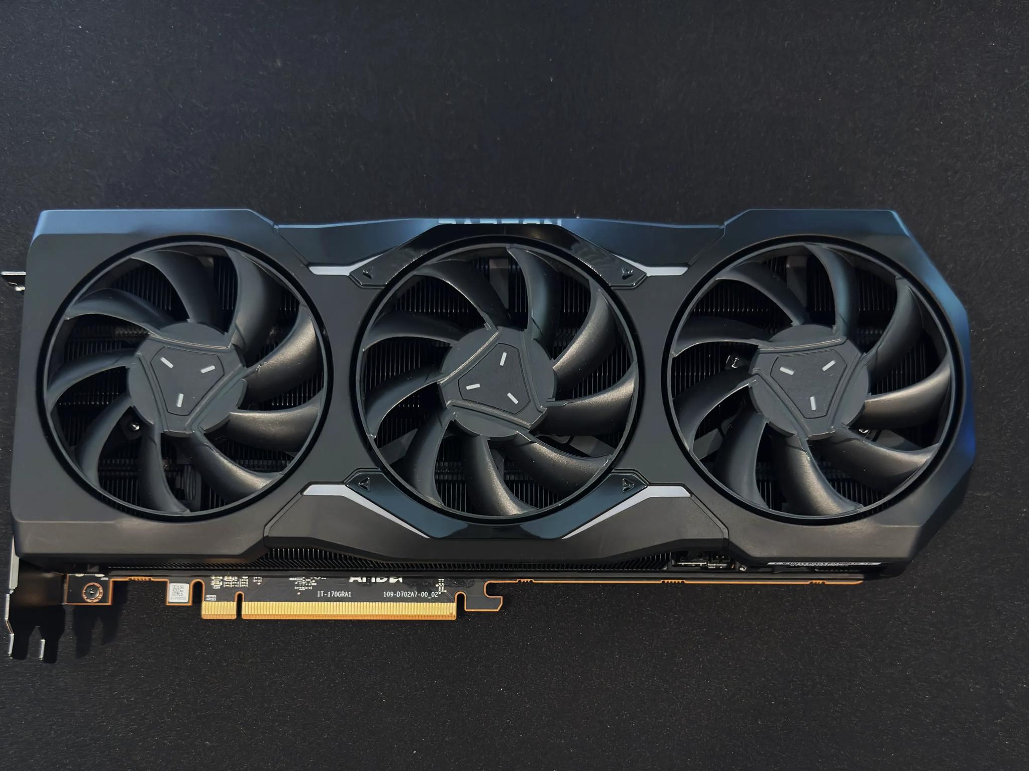 AMD Radeon™ RX 7900 XTX