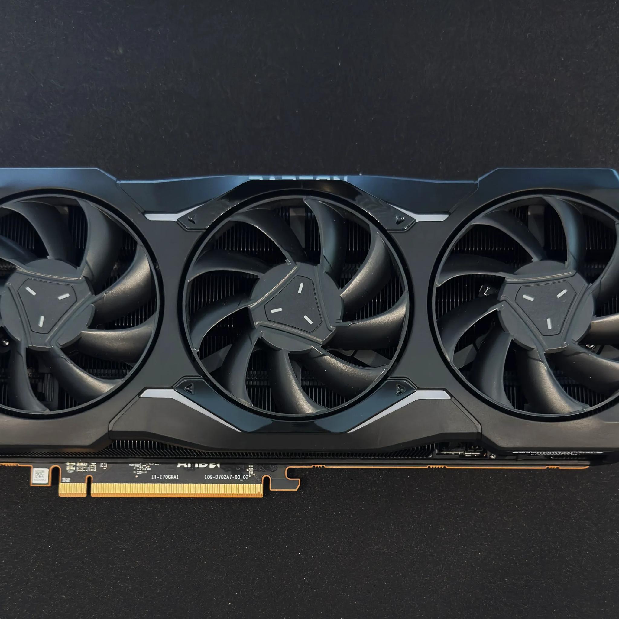 AMD Radeon™ RX 7900 XTX
