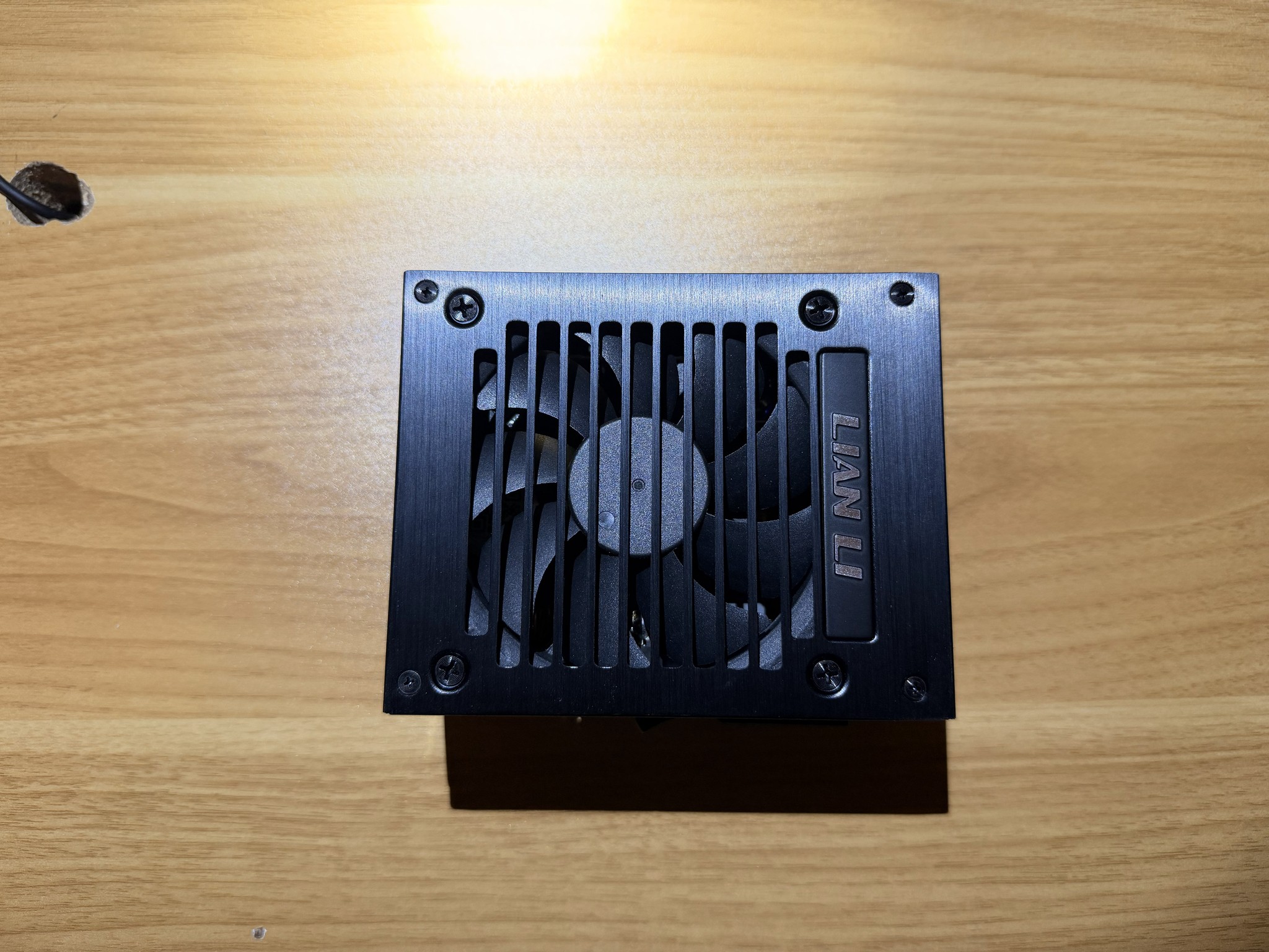 Lian Li SP 850 80+ Gold Performance SFX Form Factor Power Supply - SP850 Black