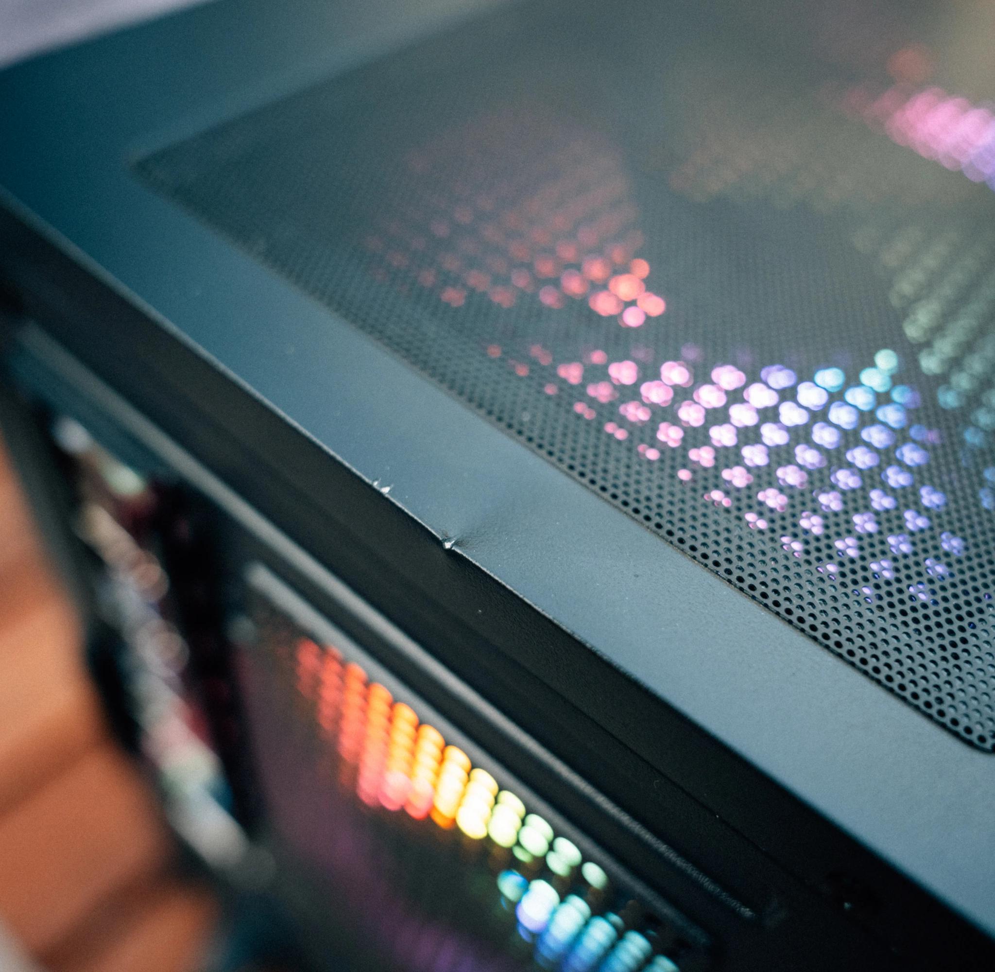🔥 Budget RGB Gaming PC – Windows 10 Pro | Xeon E5 | 16GB RAM | RX 550 | 240GB SSD 🚀