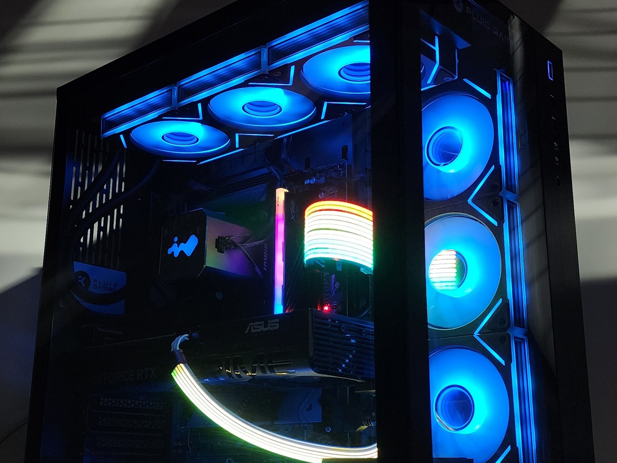 Gaming PC Ryzen 7 7800X3D 16GB RAM 1TB SSD RTX 5060 Ti 16GB Windows 11 Computer