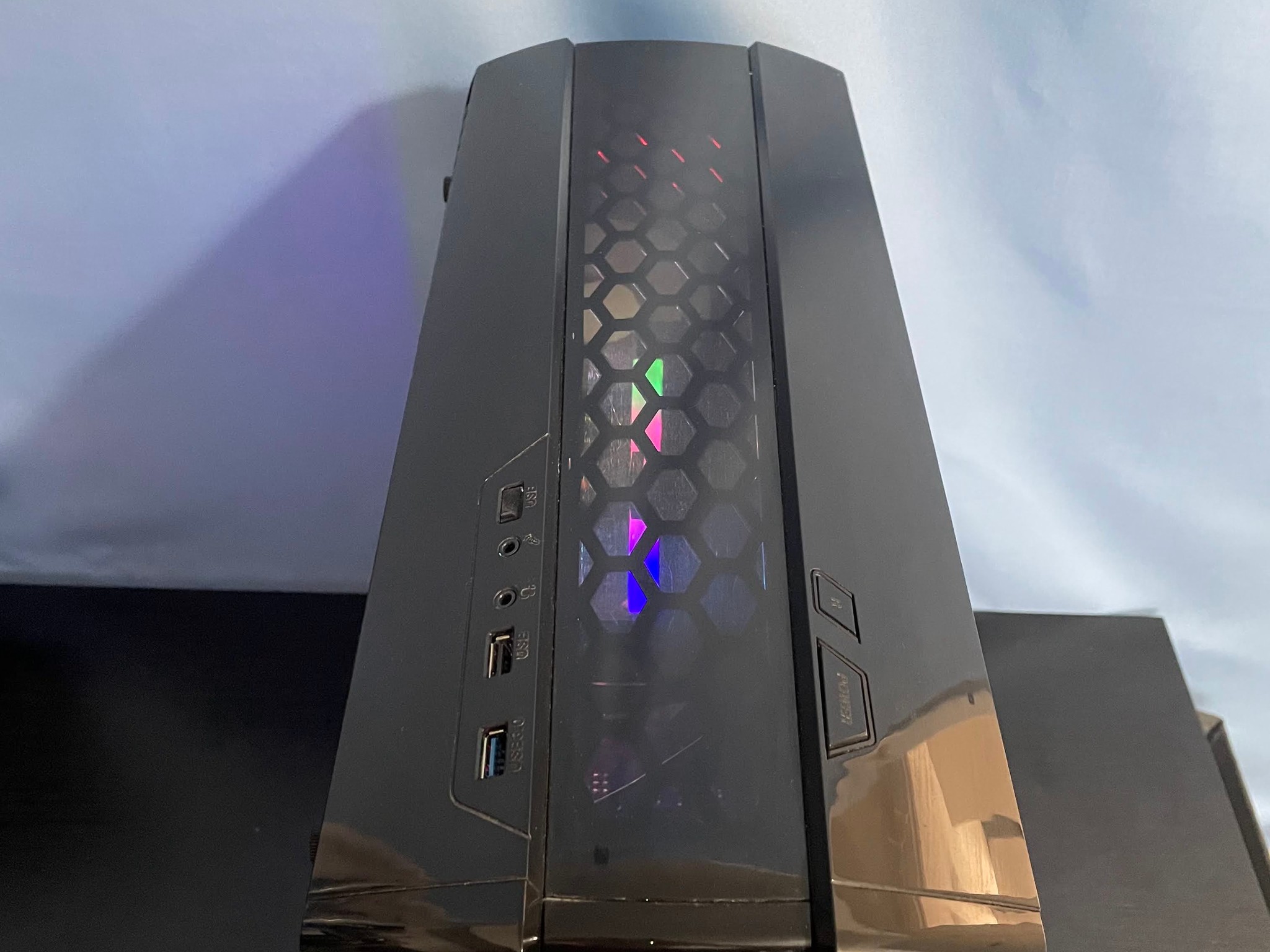 Ryzen 5 GTX1080Ti Strong Gaming PC | GTX 1080Ti / 16GB / 1.2TB Win 11 Pro + Wi-Fi