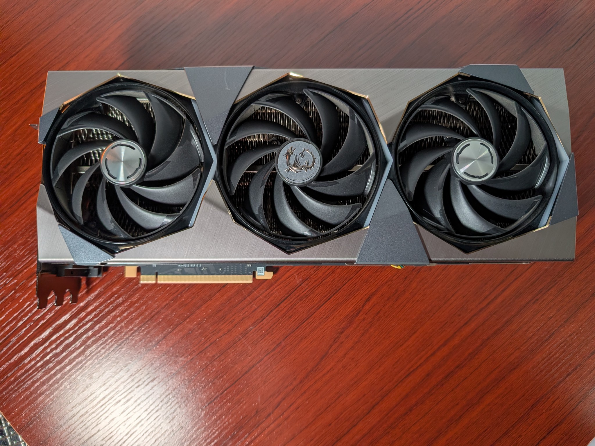 MSI SUPRIM X GeForce RTX 4080 SUPER