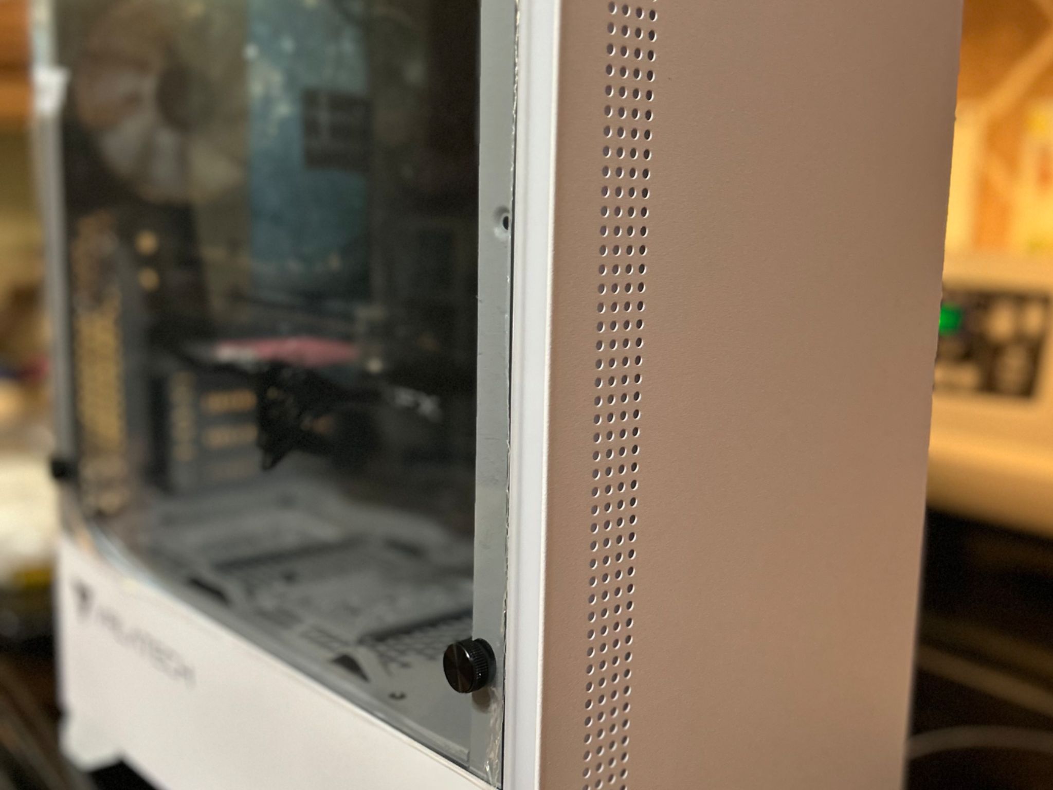 The White Phantom 5700X3D
