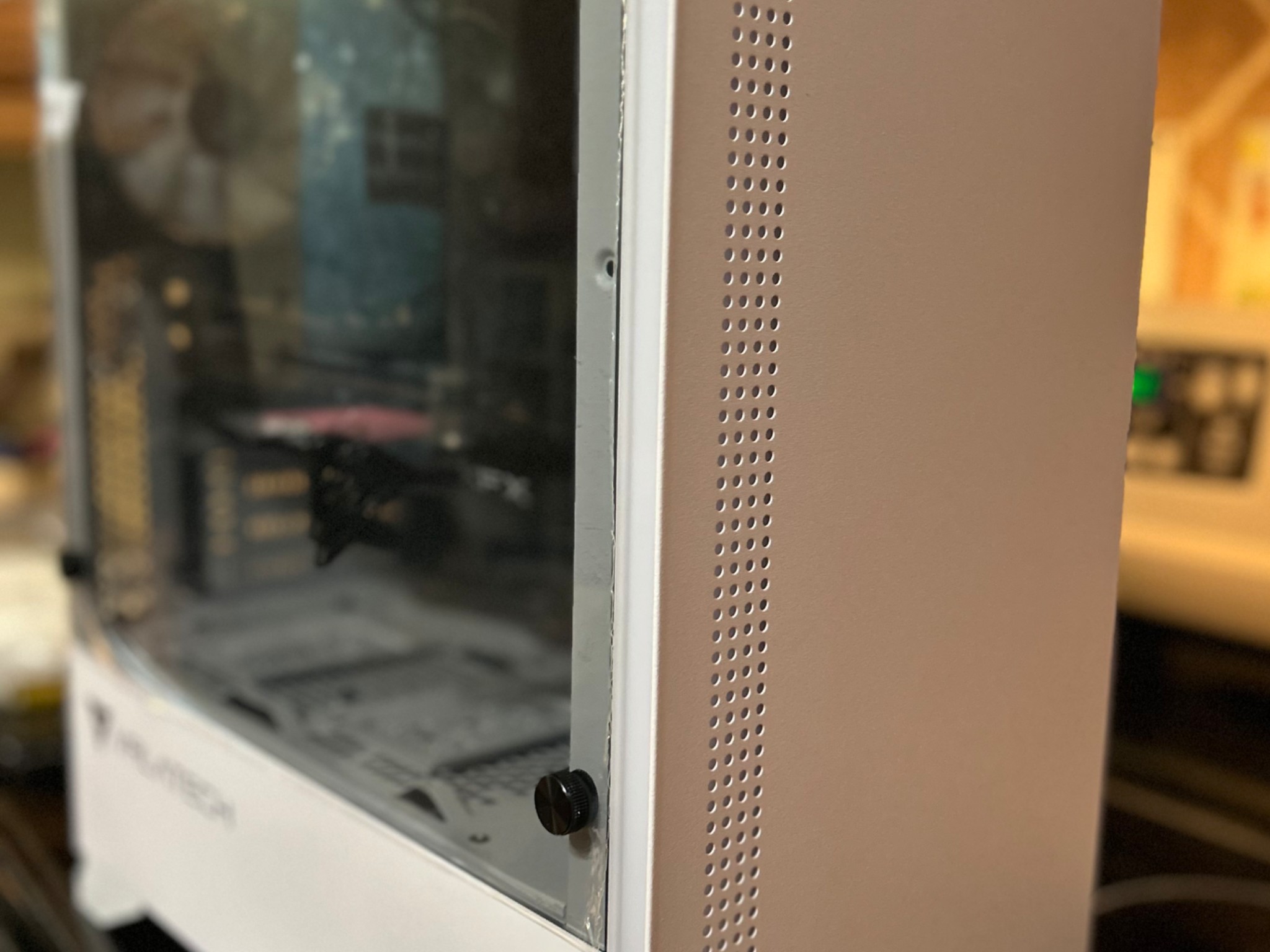 The White Phantom 5700X3D