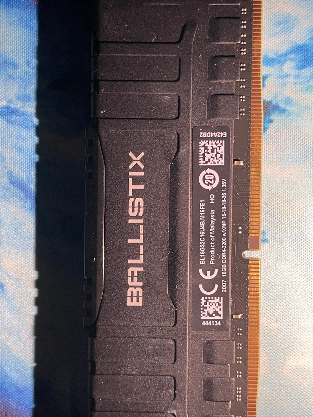 32GB DDR4 Crucial Ballistix Ram (2x16) 3200 | Jawa