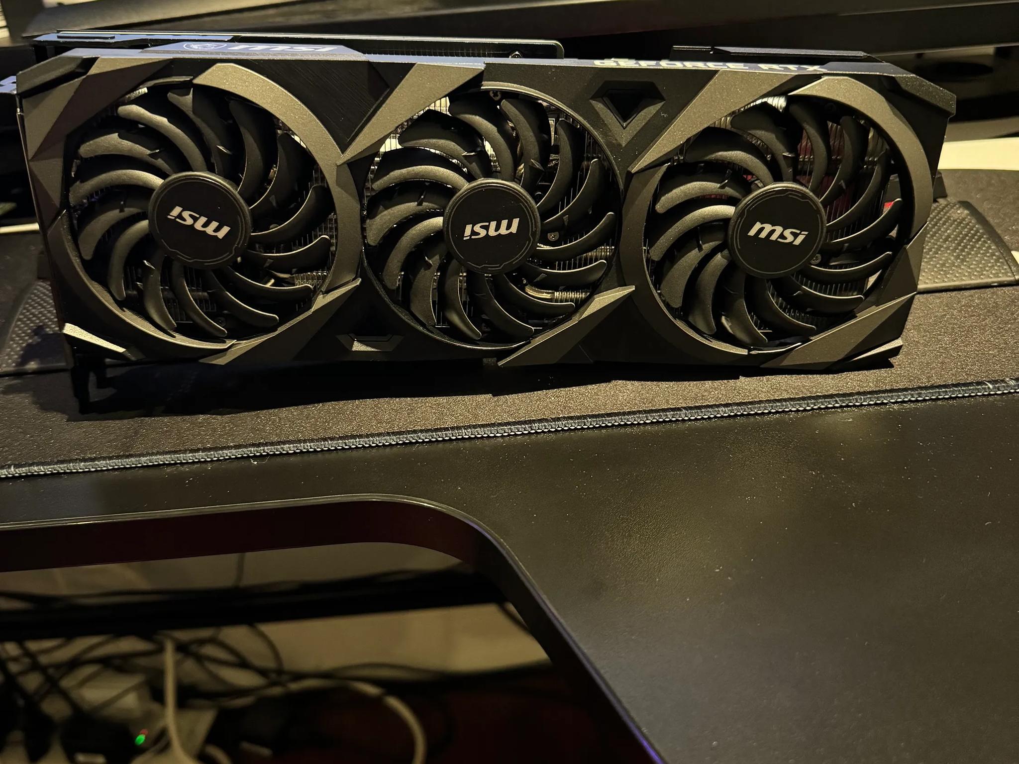 MSI Gaming GeForce RTX 3070 Ventus 3X 8G OC