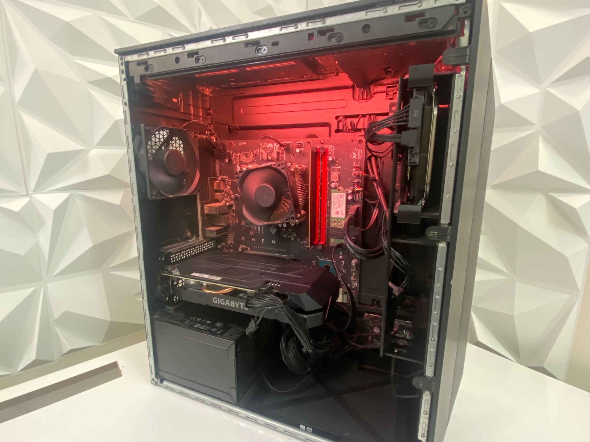 *HOLIDAY SALE* GTX 1660 Ti 6GB | intel i7 8700 | 16GB DDR4 | 1TB |