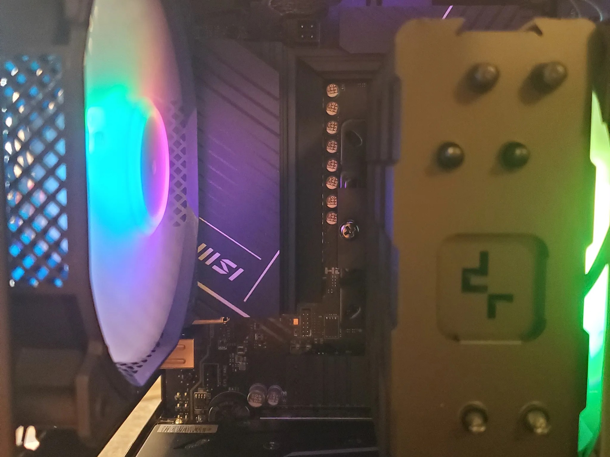 Ryzen 5 7500F|RX6700 XT| AM5 Gaming PC