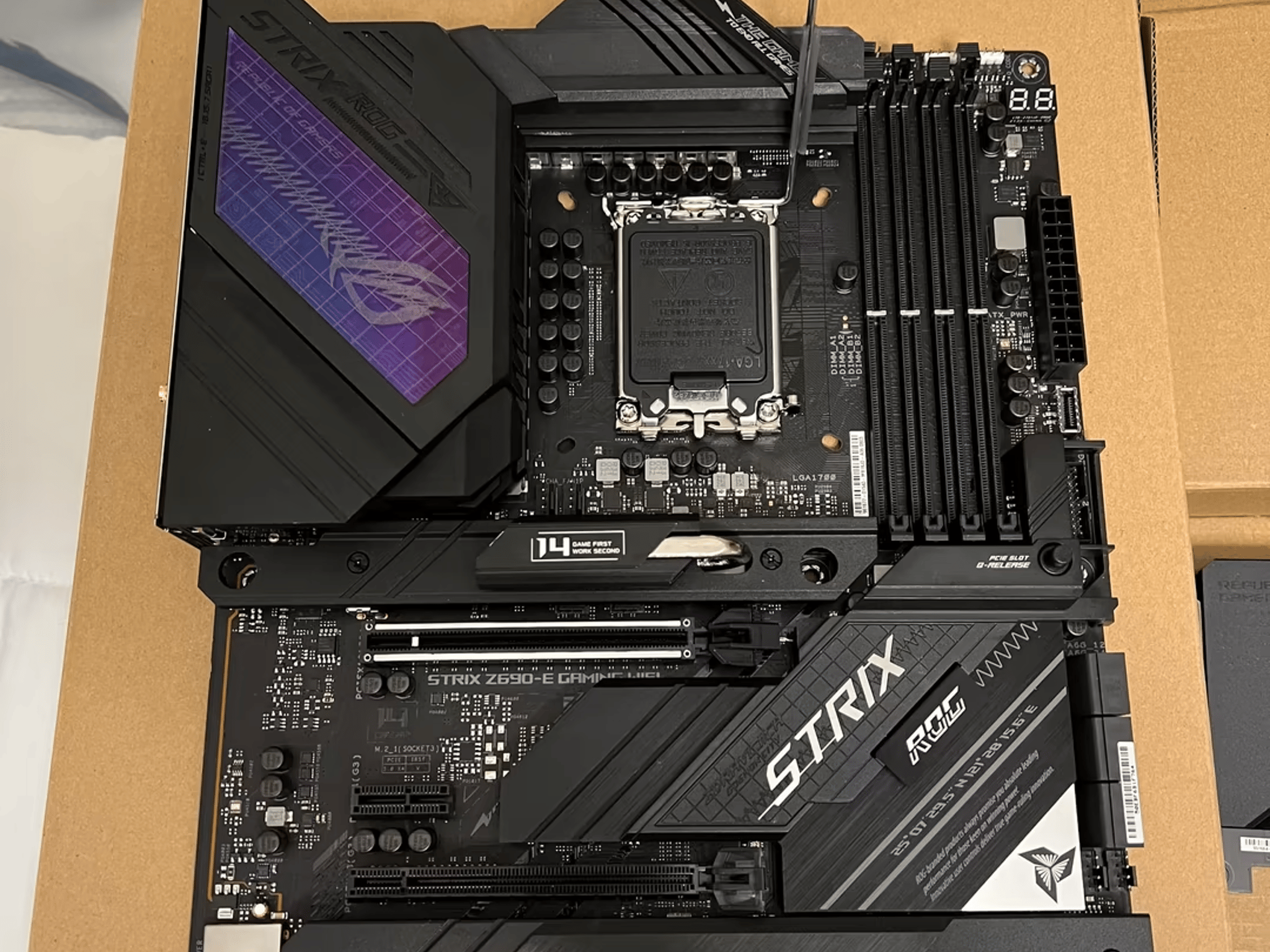 ASUS ROG Strix Z690-E Gaming Wi-Fi DDR5