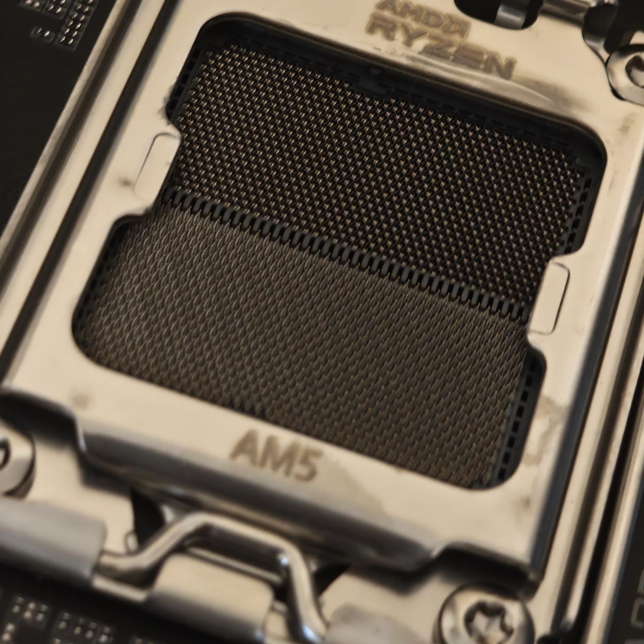 Gigabyte B650M AORUS ELITE AX AM5 Motherboard.