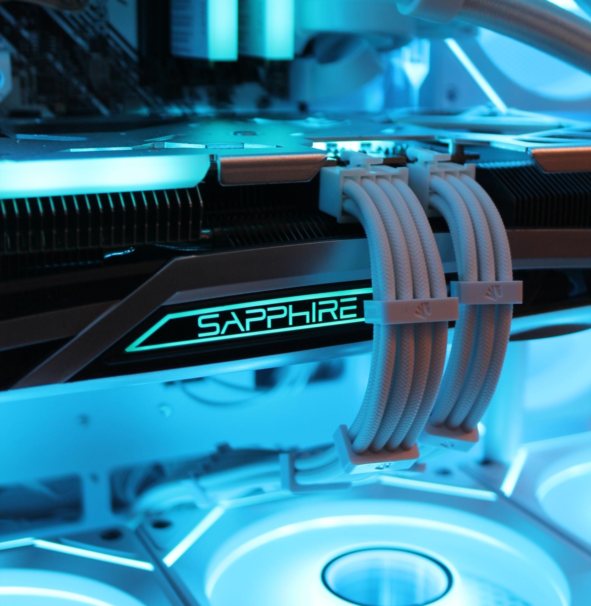 White Beast 6700XT 12GB, Ryzen 5 7600 , 32GB RAM