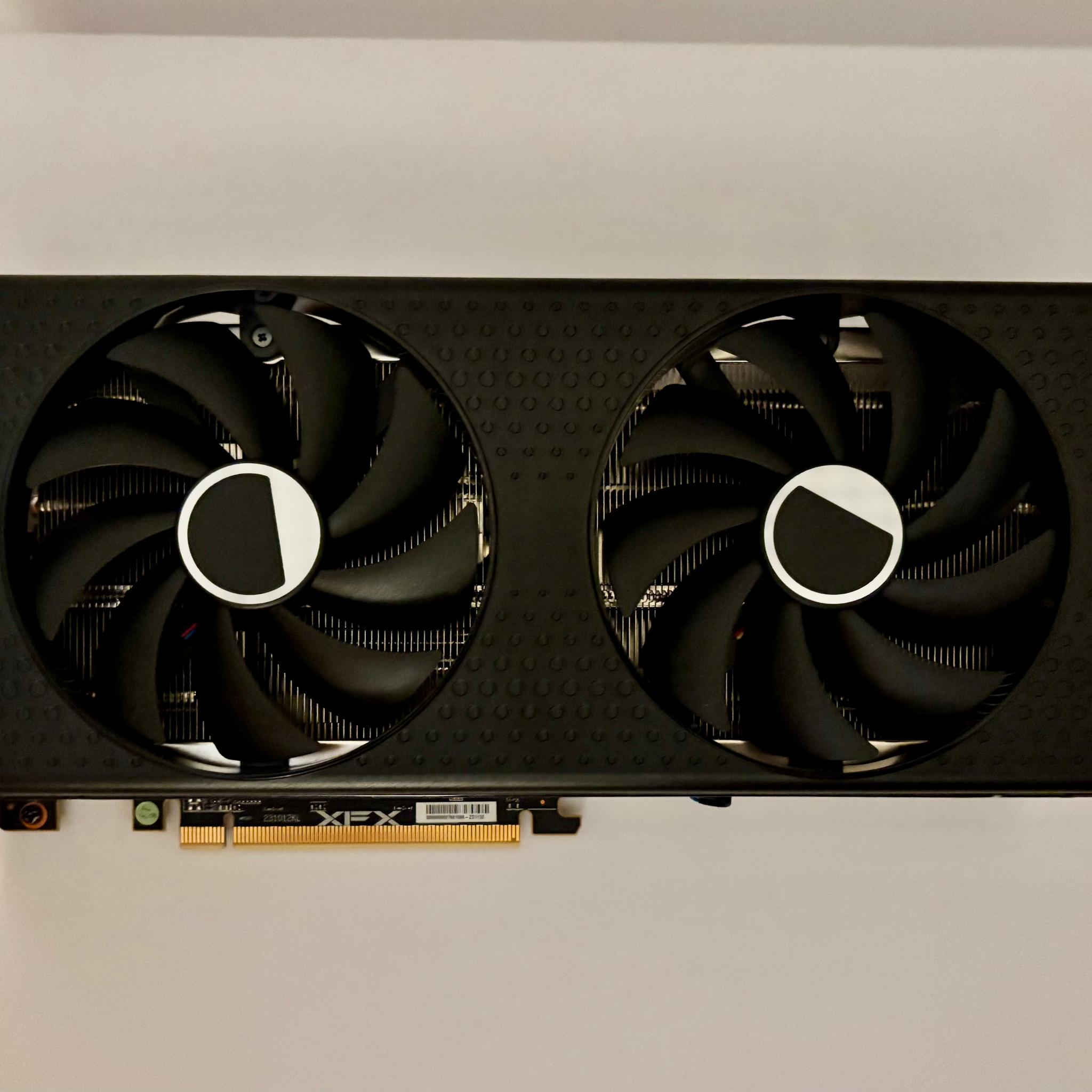 XFX Speedster SWFT 210 Radeon RX 7600 XT