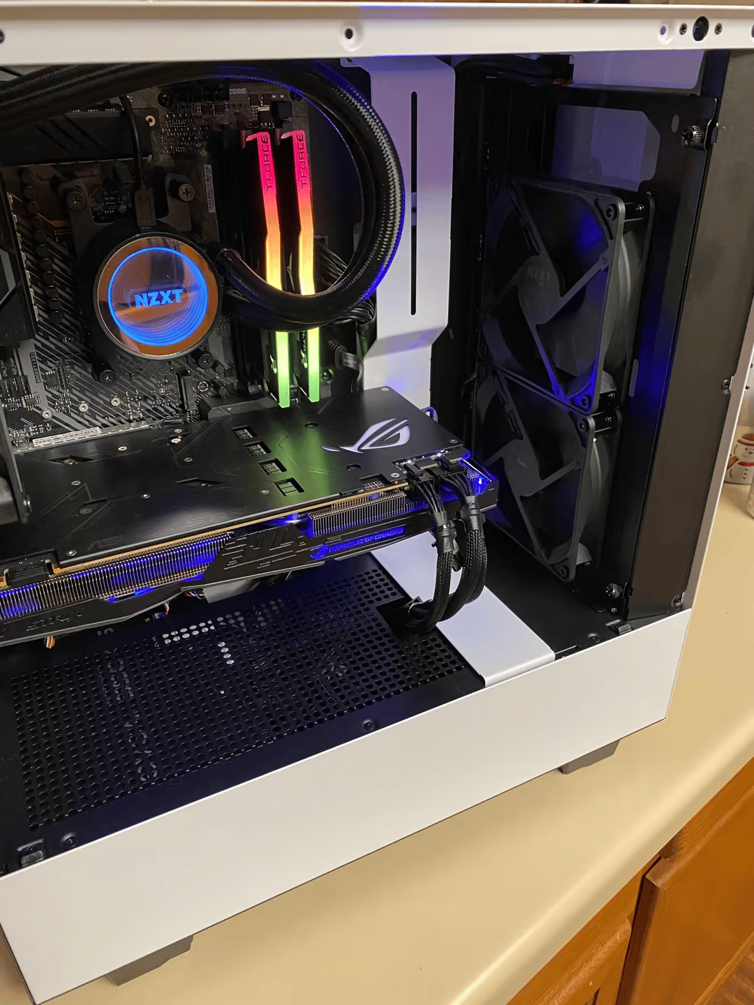 Ryzen 5 3600 // GTX 1080 Gaming PC