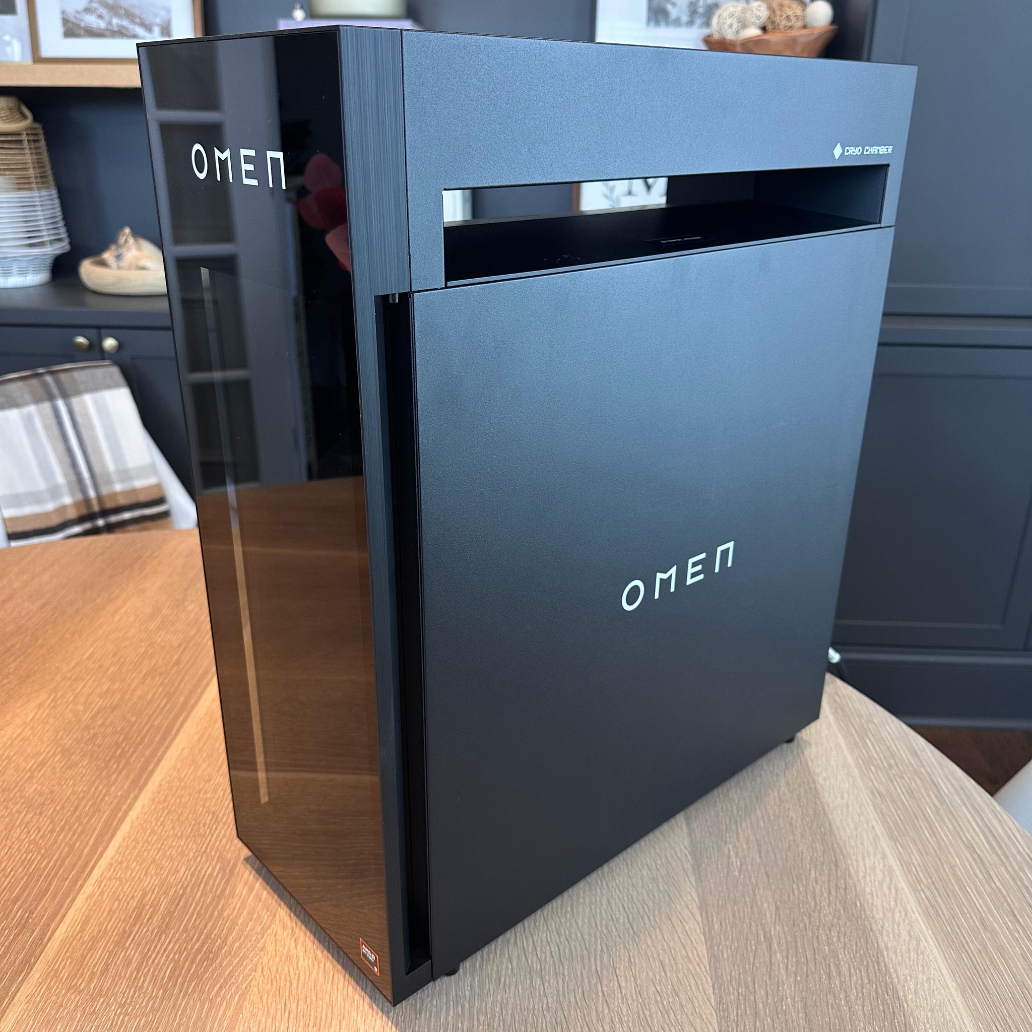 Brand New HP Omen 45L Ryzen 9950X3D, RTX 5090, 32GB, 1TB M2, 1200W
