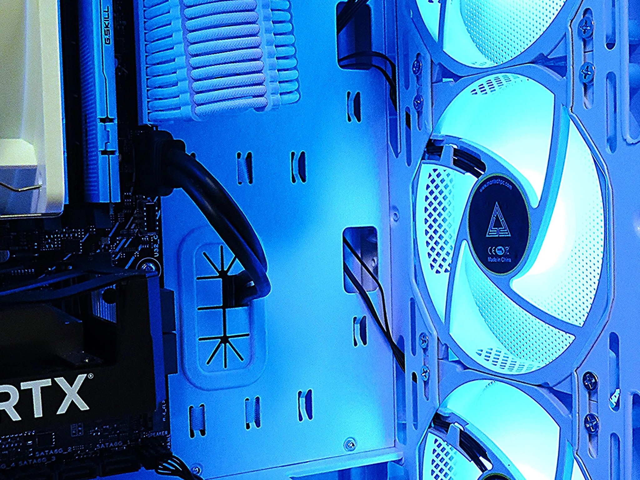 Gaming and Streaming PC Ryzen 5 7600f + RTX 4060