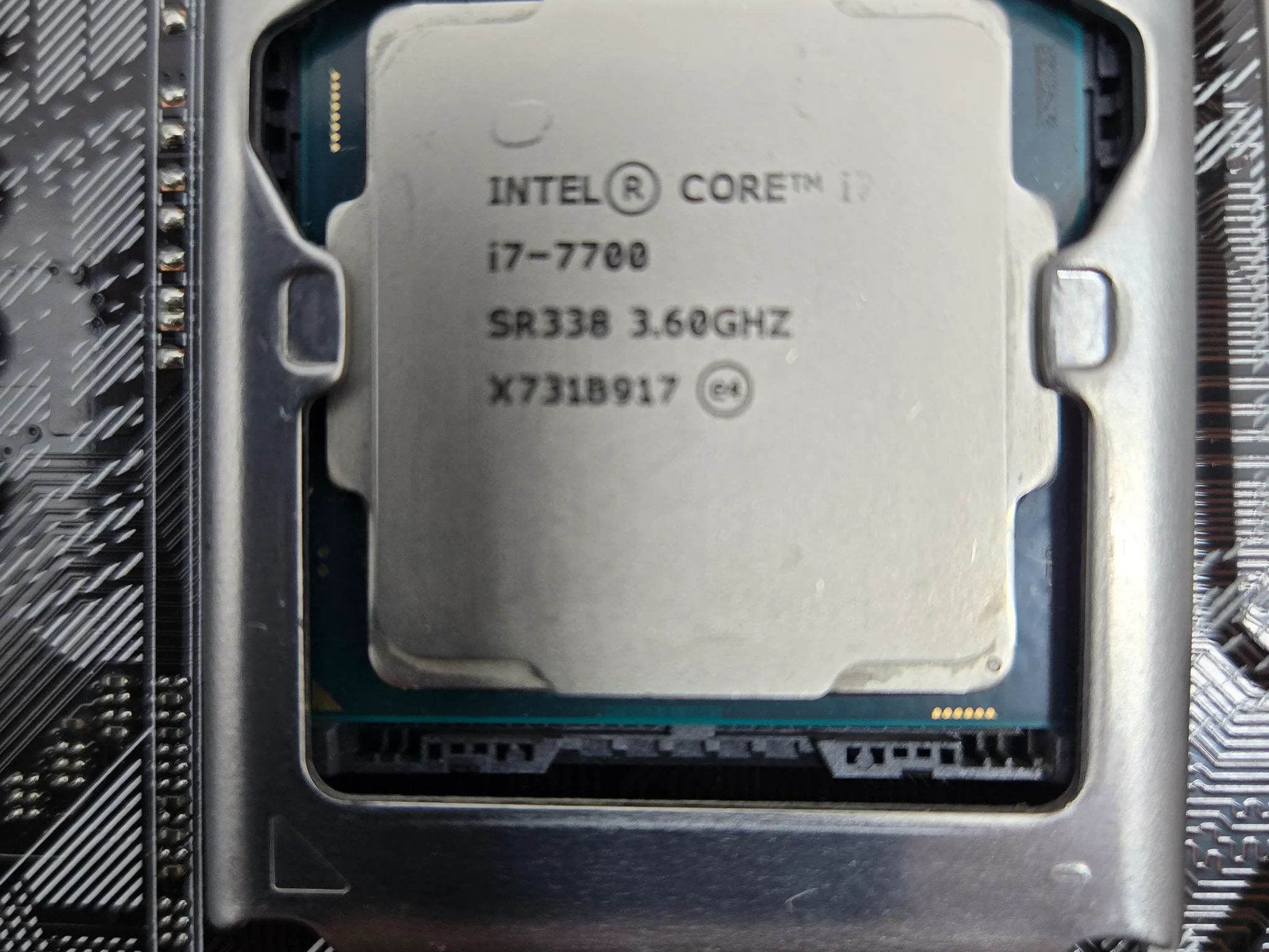 i7-7700 & Z170 Motherboard