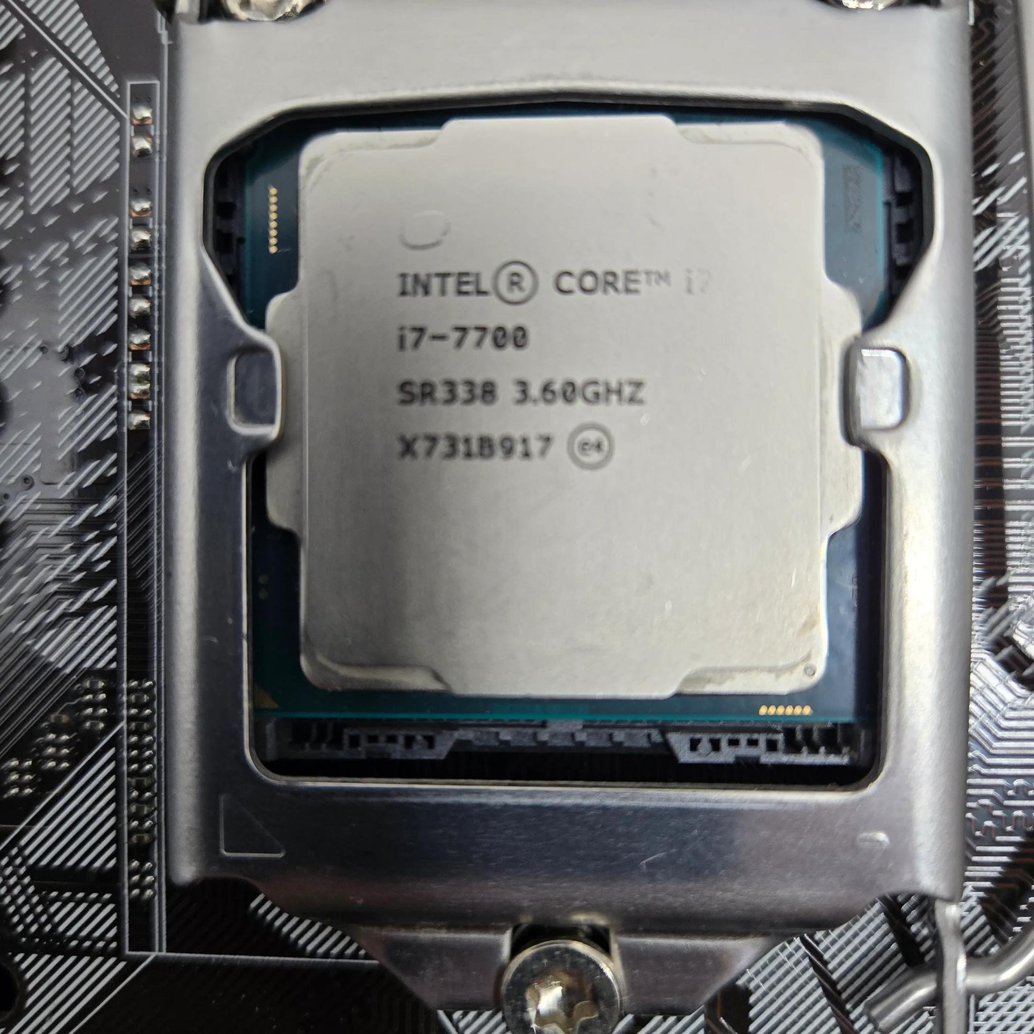 i7-7700 & Z170 Motherboard