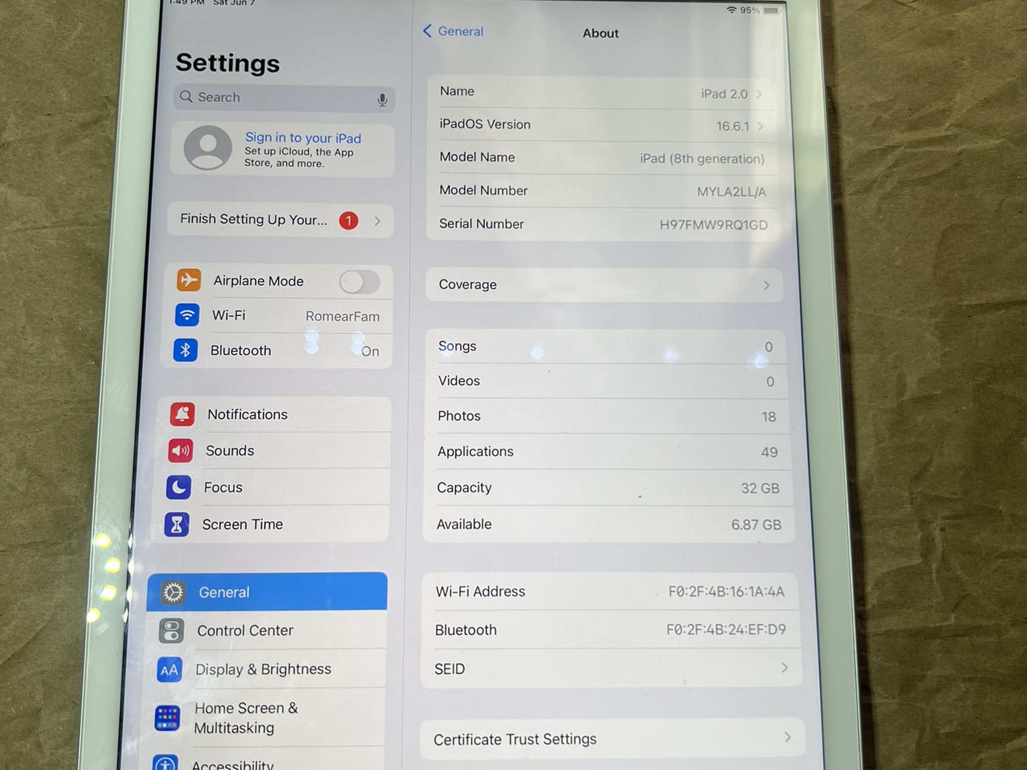 Apple iPad 8th Gen – Wi-Fi – 32GB – Silver