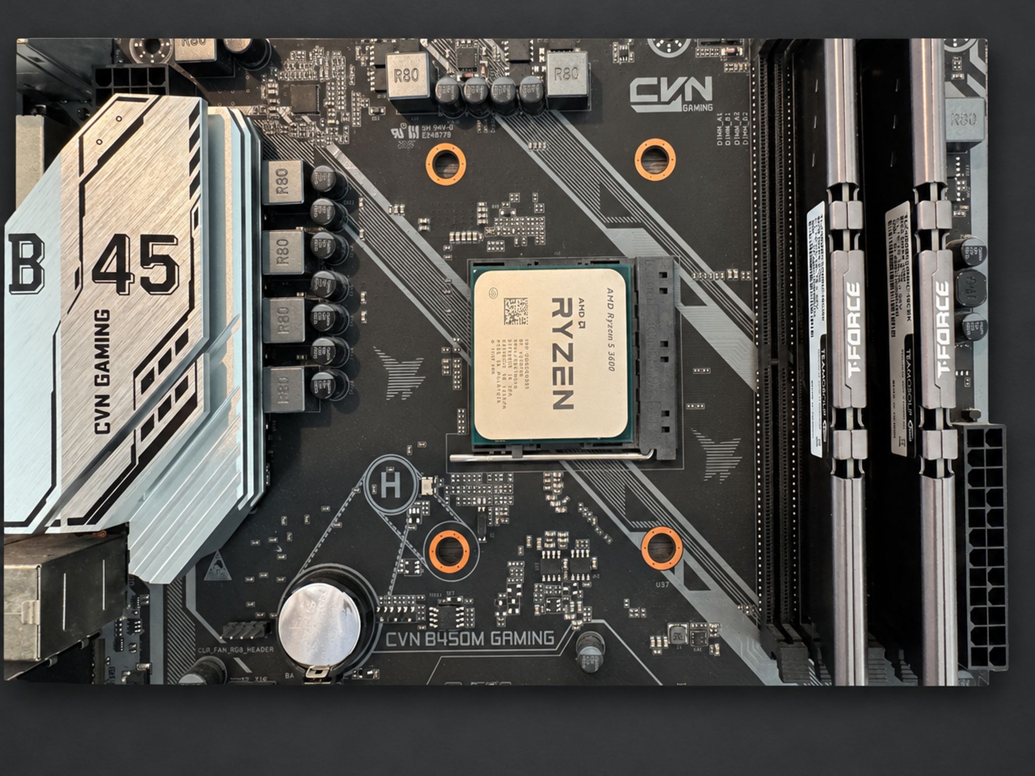 Ryzen 5 3600 + B450M + 16GB DDR4 RAM + CPU Cooler Combo