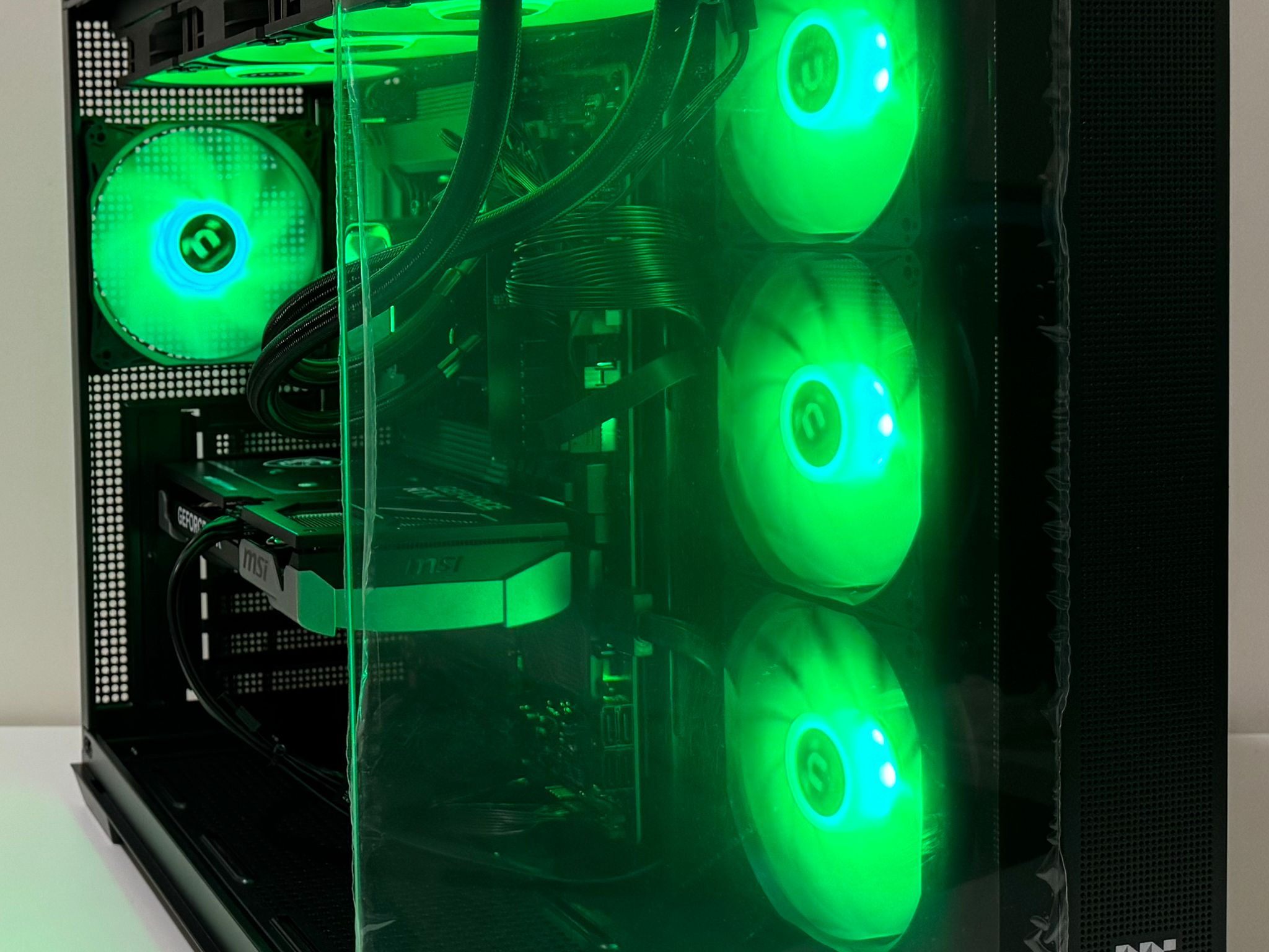 Intel Core Ultra 7 270K Plus 32GB DDR5 RAM GeForce RTX 5060 Ti WD Black SN850X 1TB SSD Gaming PC