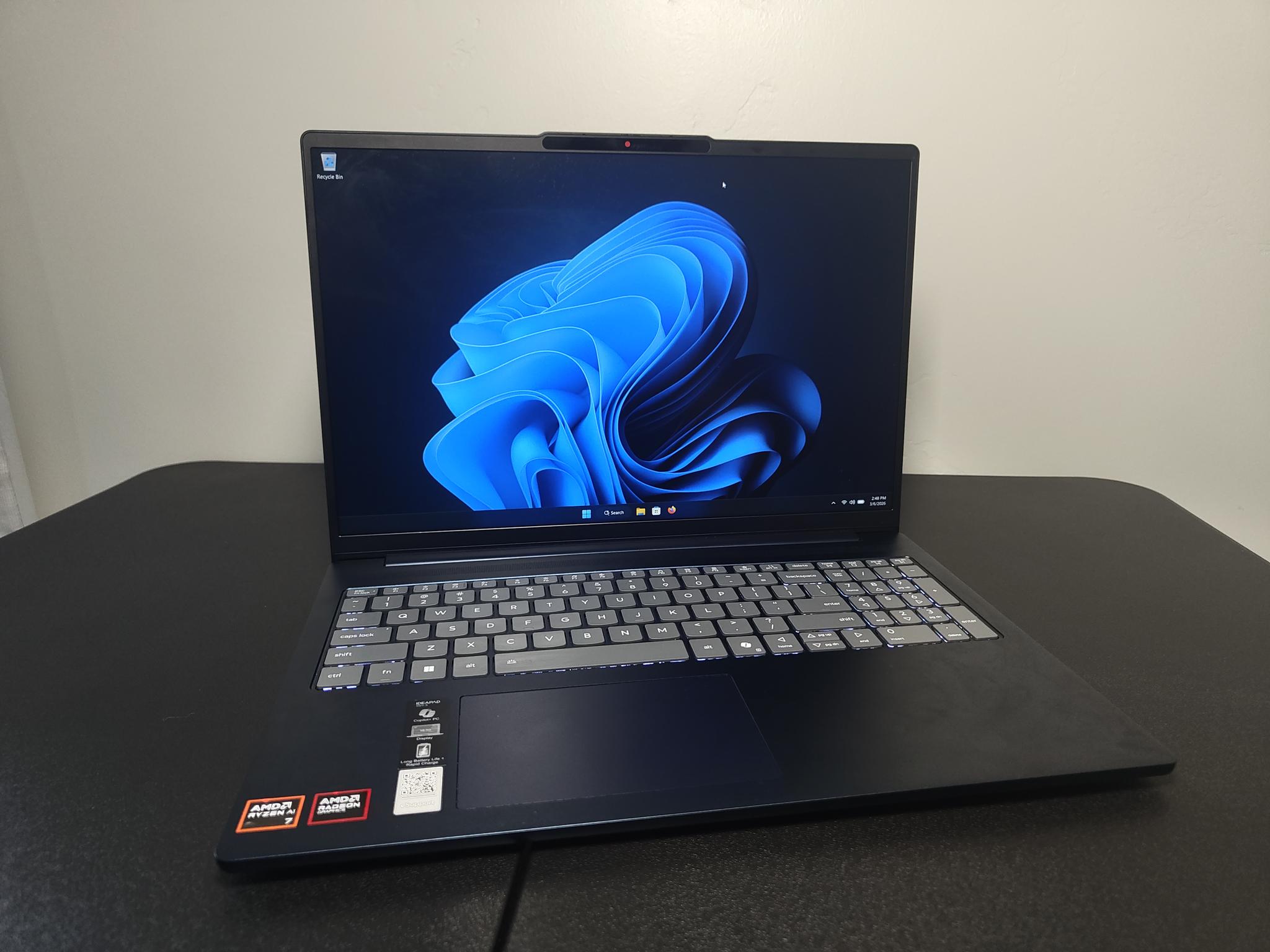 Touchscreen Windows 11 Lenovo IdeaPad Slim 5 16" WiFi 7 Laptop | GREAT CONDITION