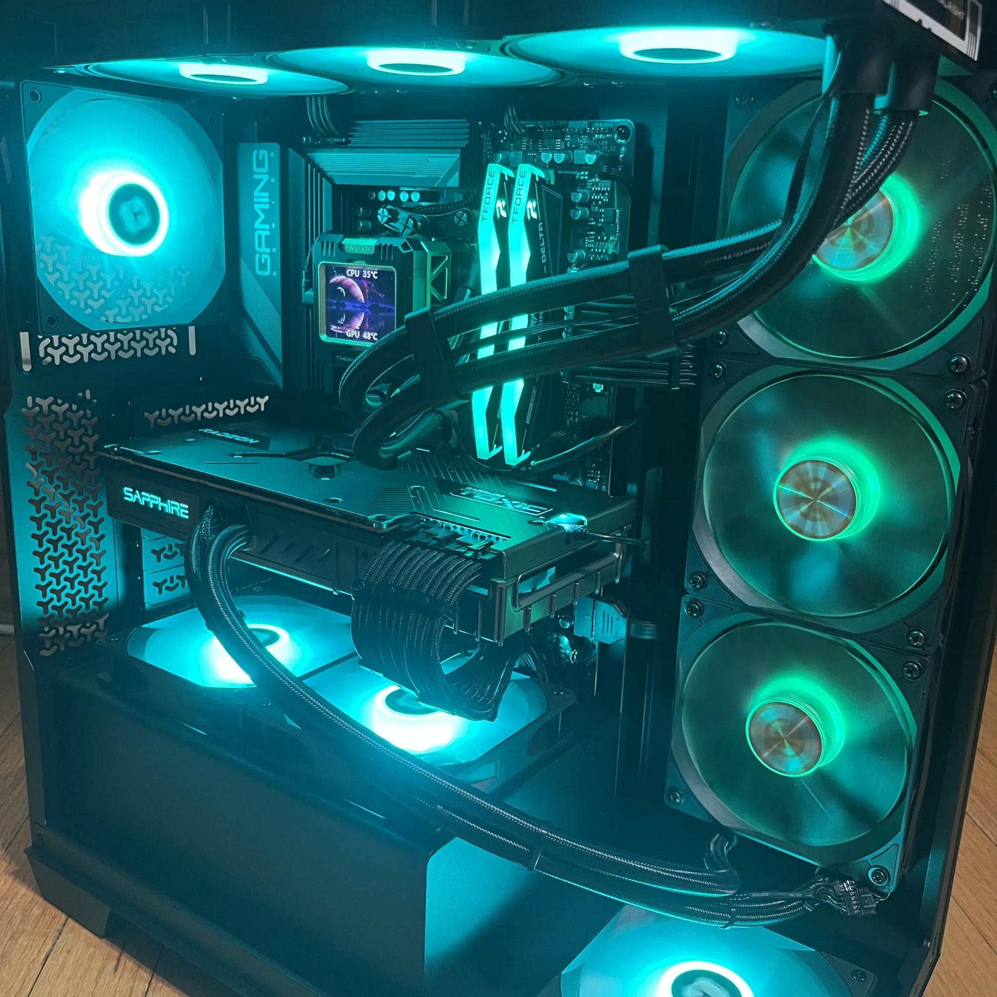 RX 6900 XT Toxic LE, Liquid Cooled | Ryzen 5 7600 | 32GB DDR5 | 2 TB