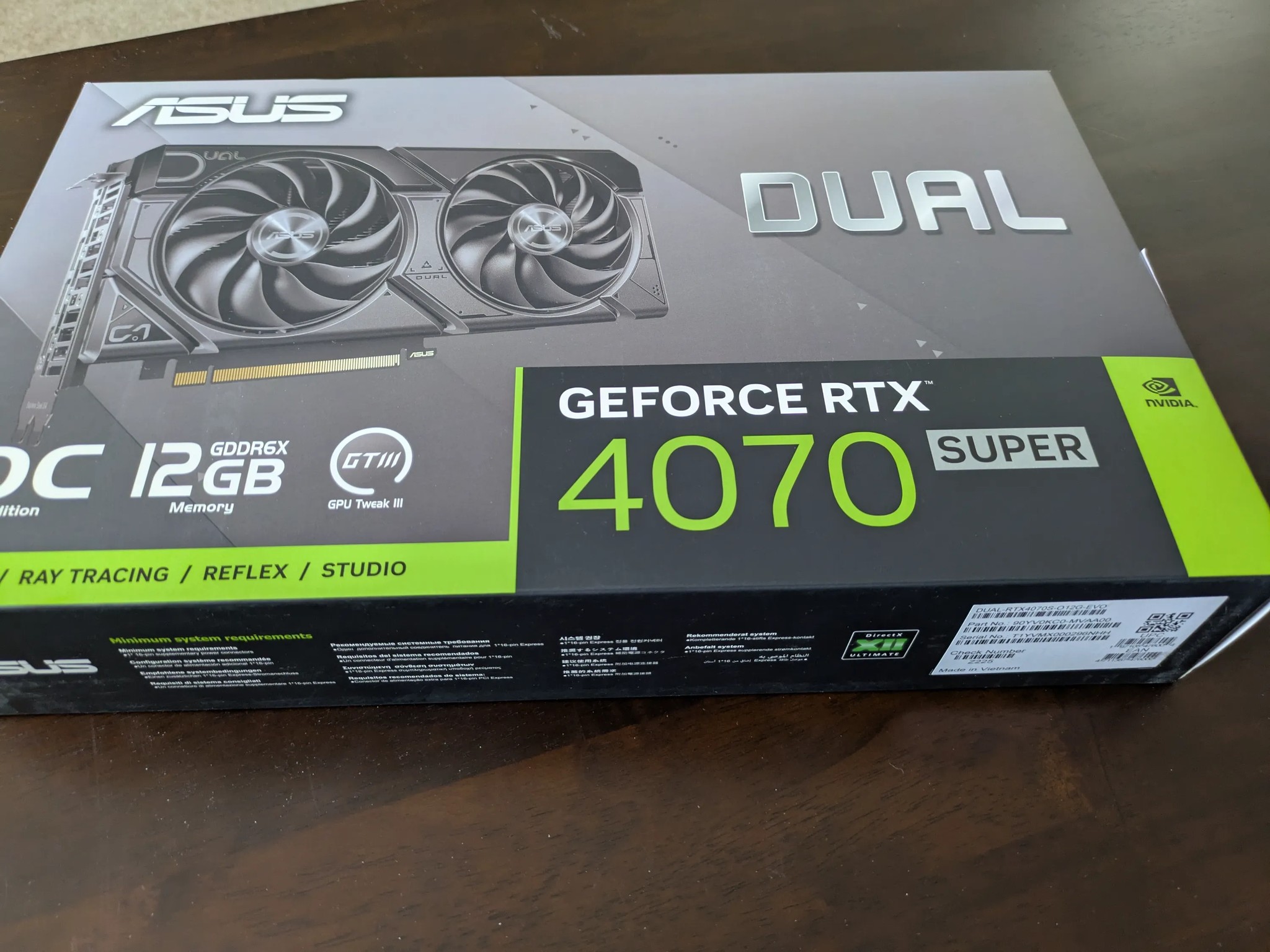 ASUS - Dual NVIDIA GeForce RTX 4070 Super EVO Overclock Edition